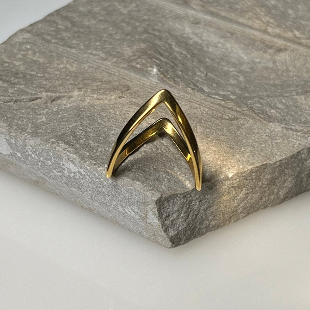 V Ring