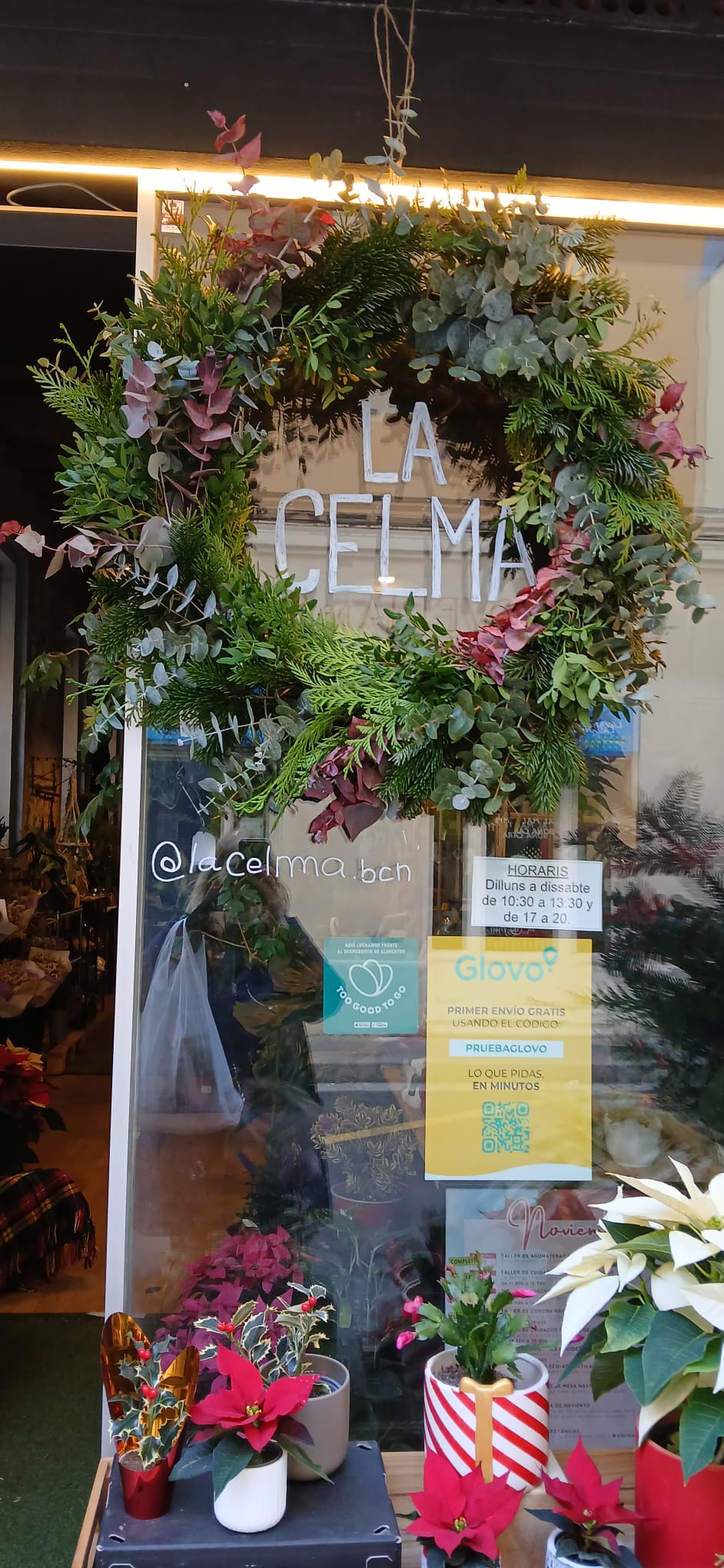 TALLER DE CORONA NAVIDEÑA