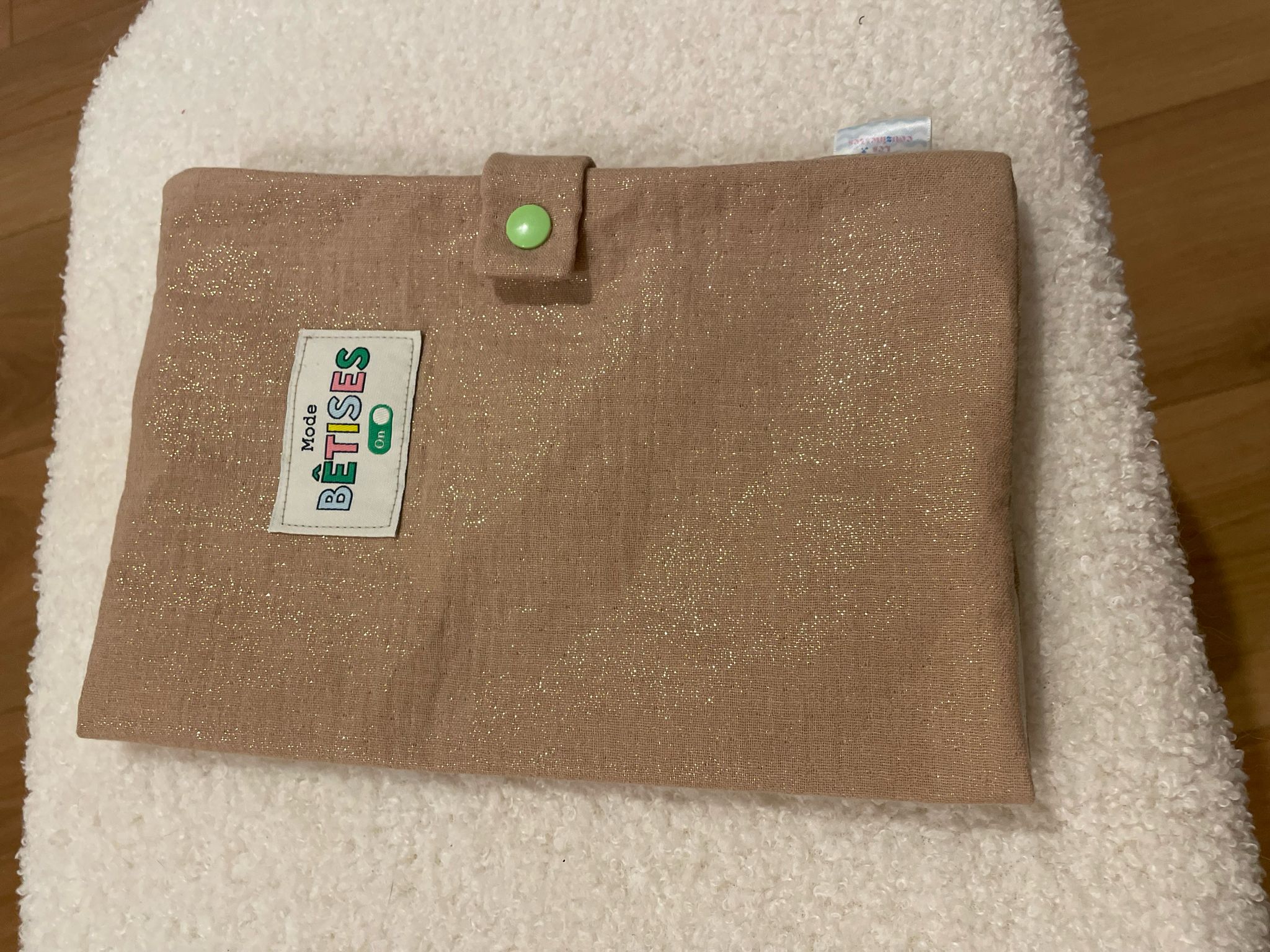 Protège carnet de santé Coffy