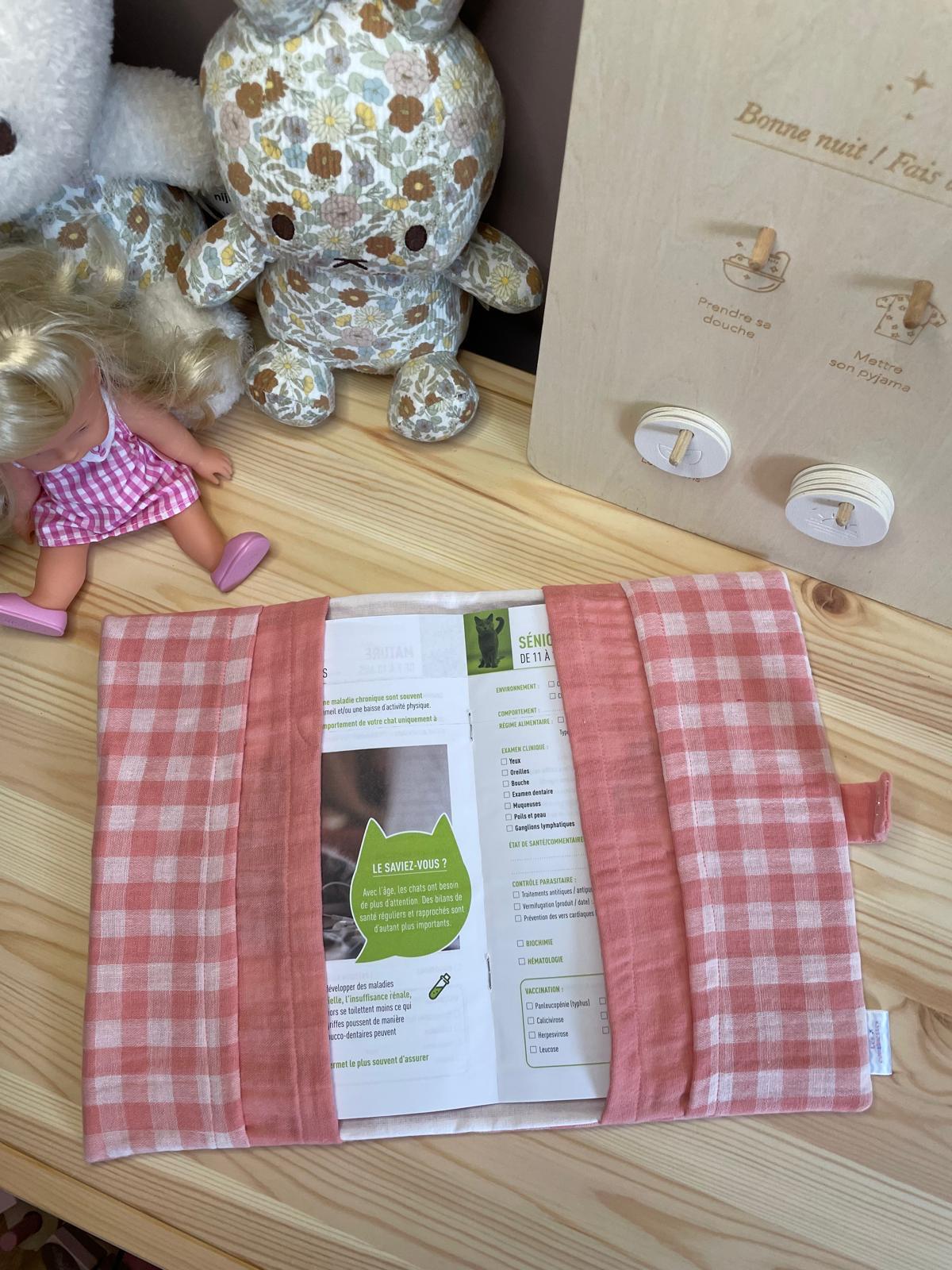 Protège carnet de santé Rosa