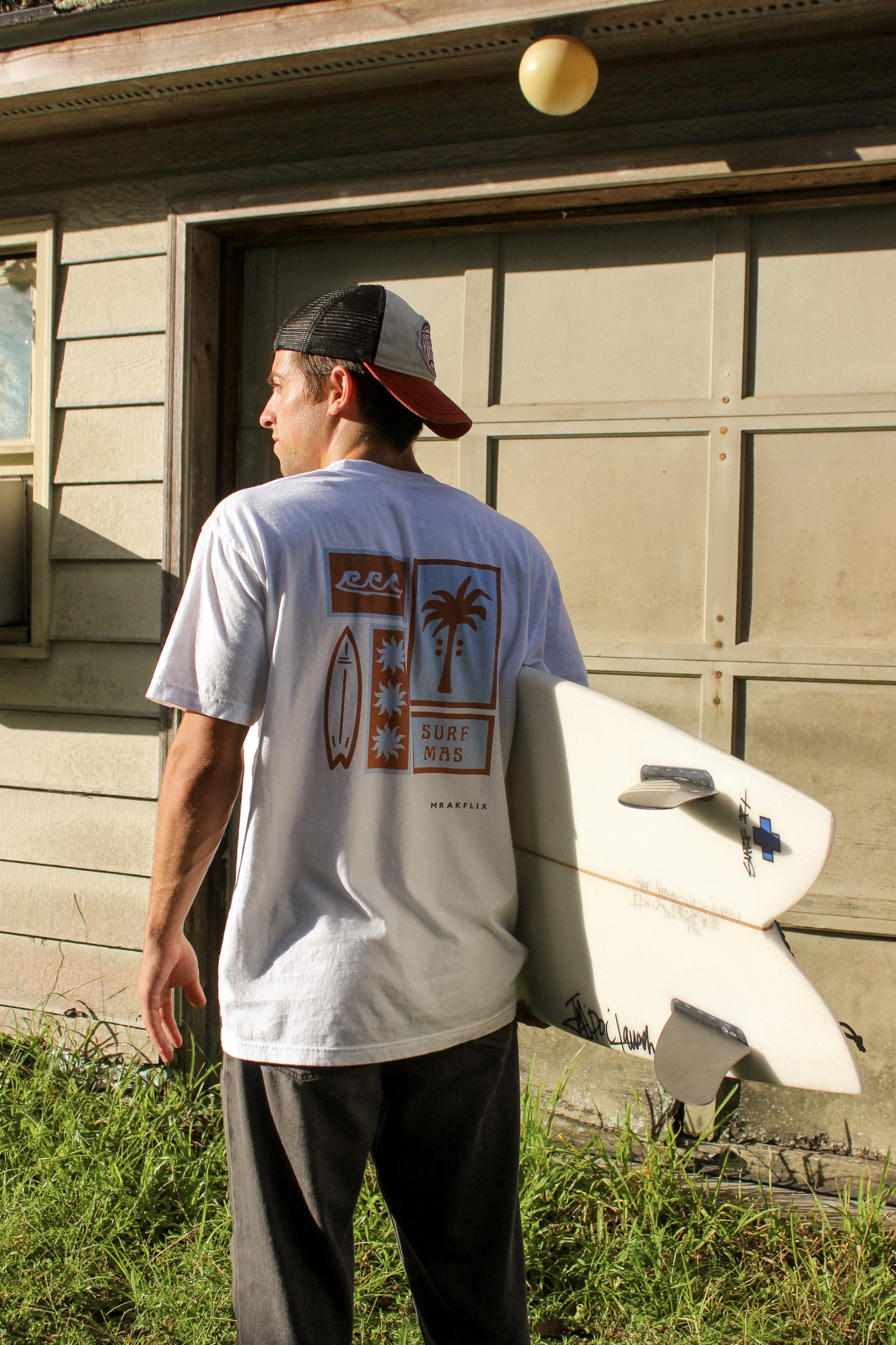 MRAKFLIX Surf Tee