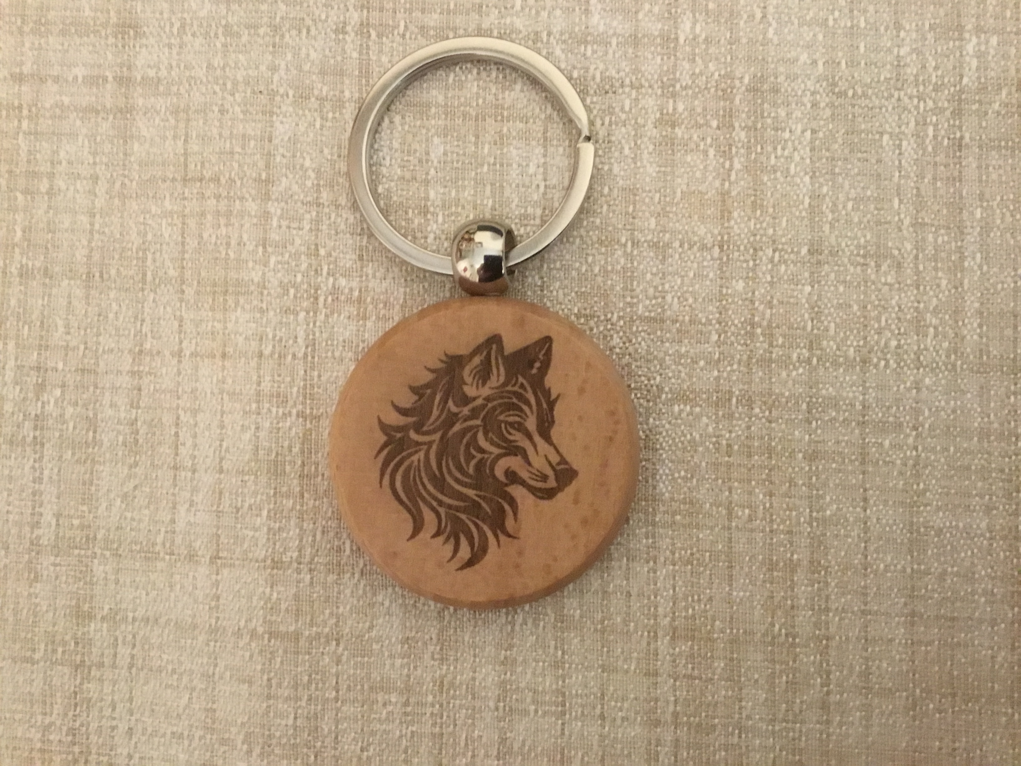 Laser Engraved Wooden Keychain - Wolf 