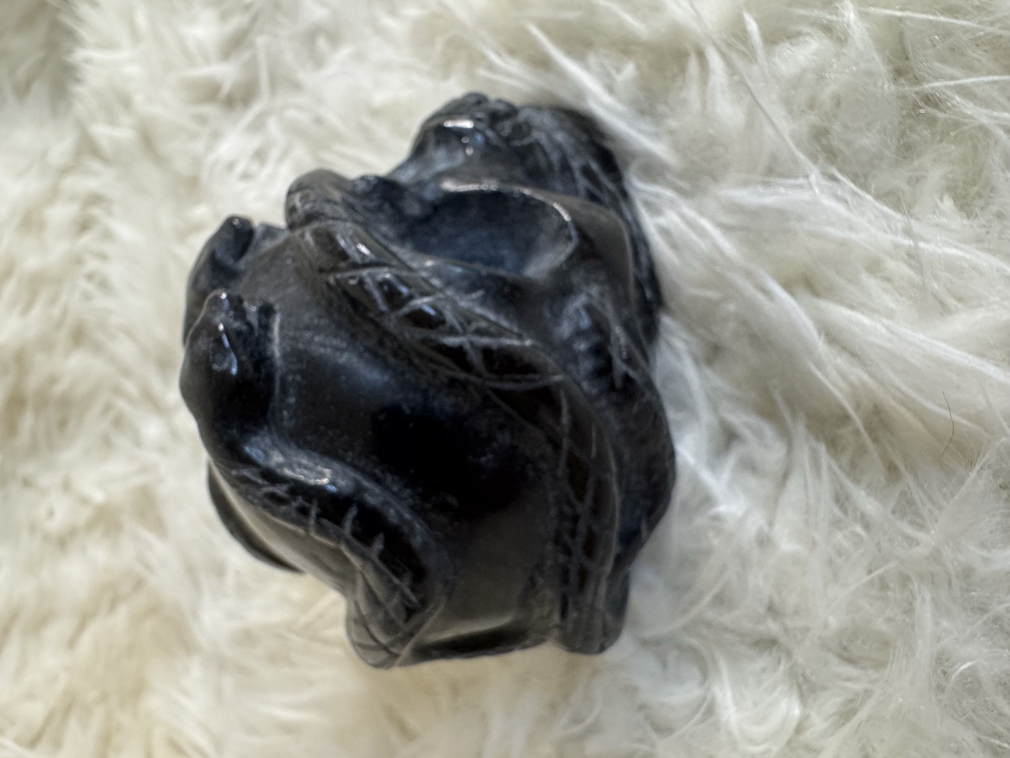 Black Obsidian Snake Skull 2.47 in W x 2.67 in H x 3. 36 in L 