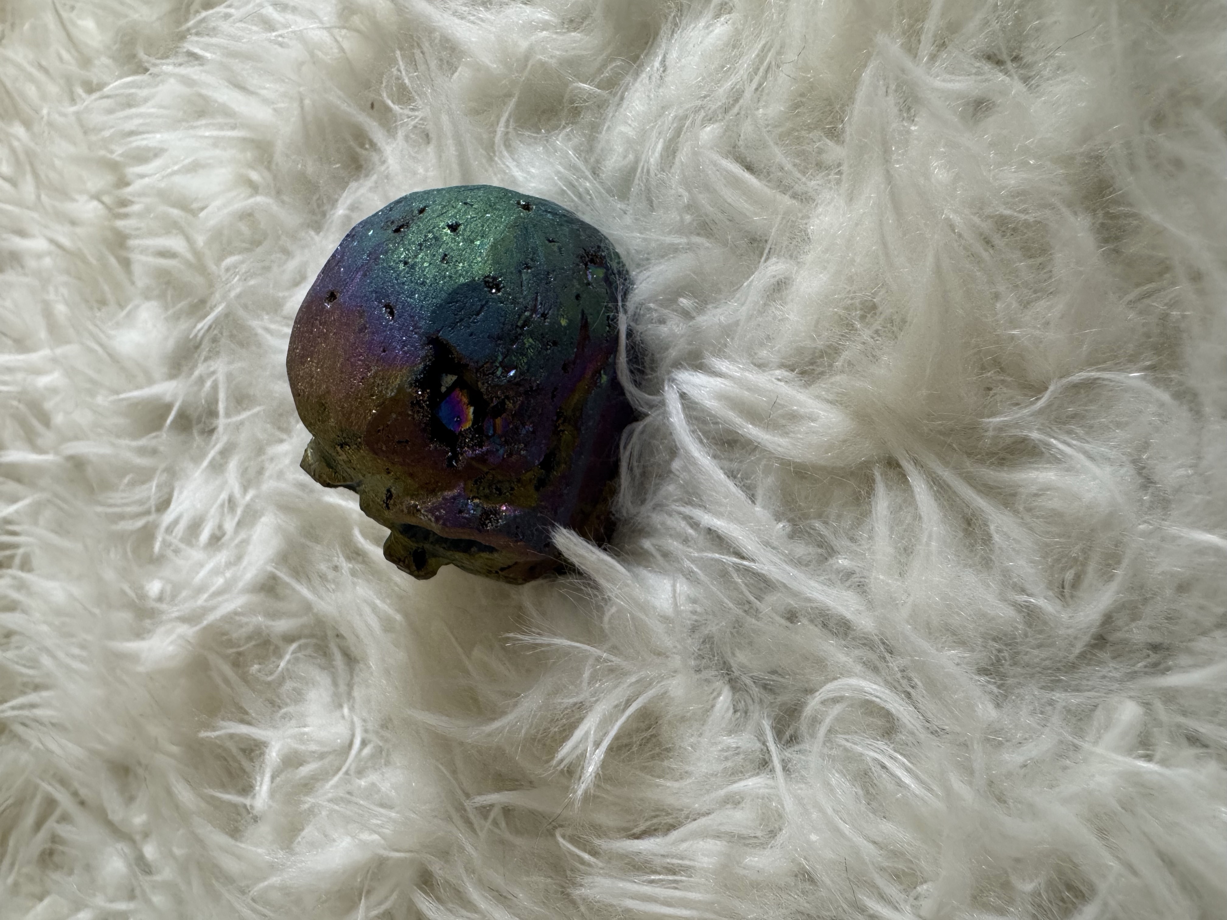 Titanium Aura Quartz Skull with Druzy Pockets 1.41 in W x 1.62 in H x 1.87 in L 