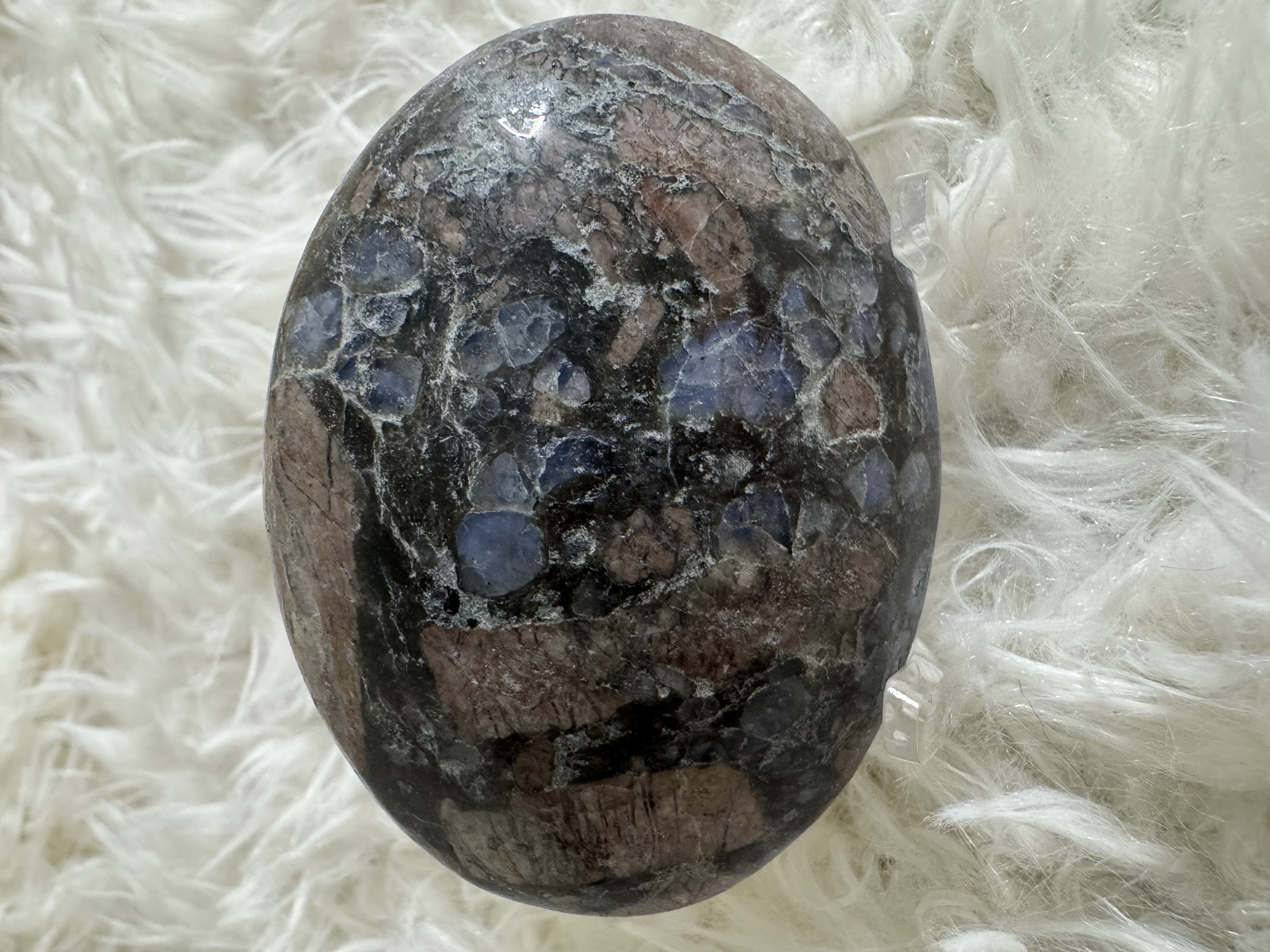 Que Sera Palm Stone 