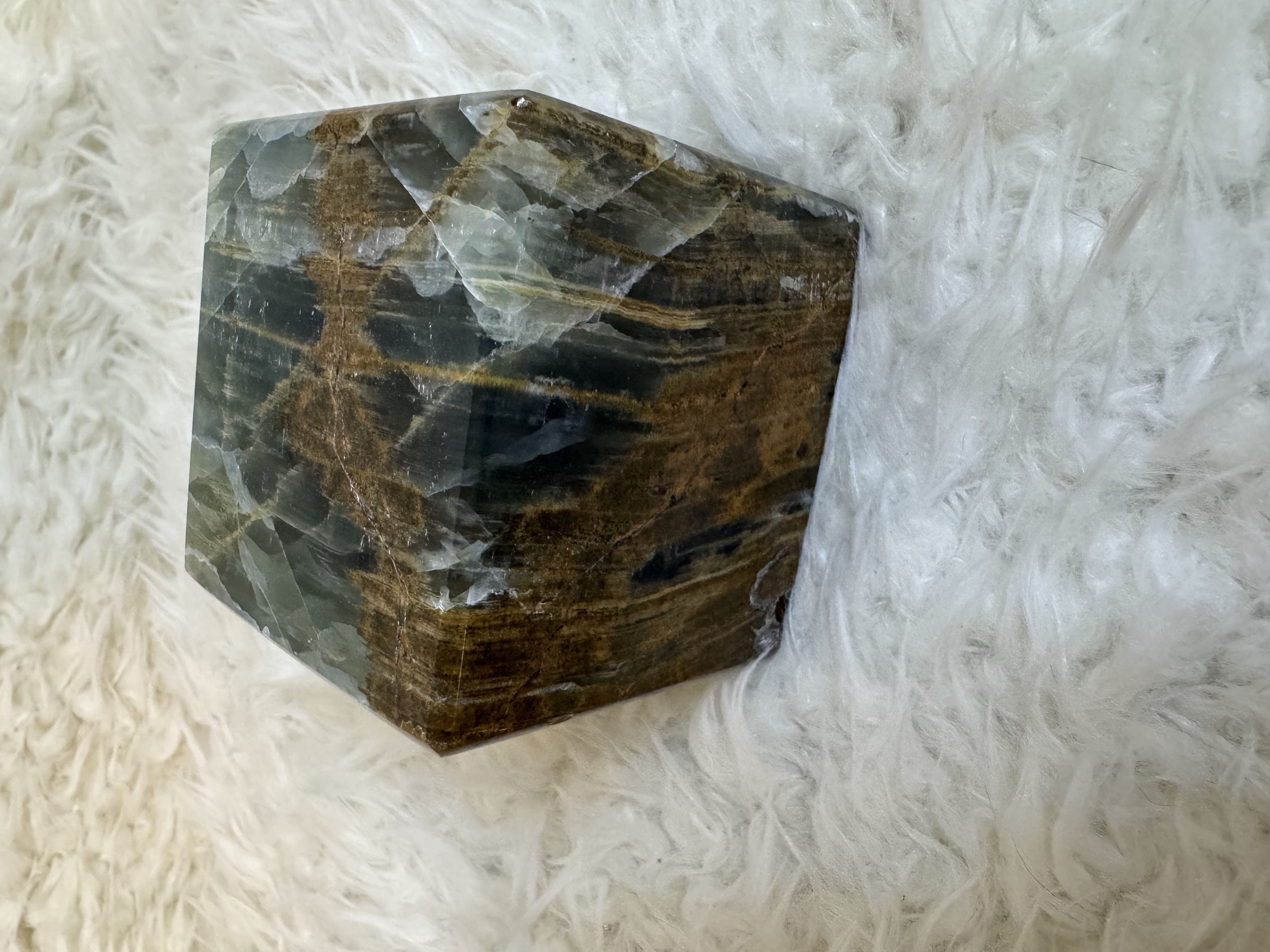 Lemurian Blue Calcite Emotional Healing Cube 
