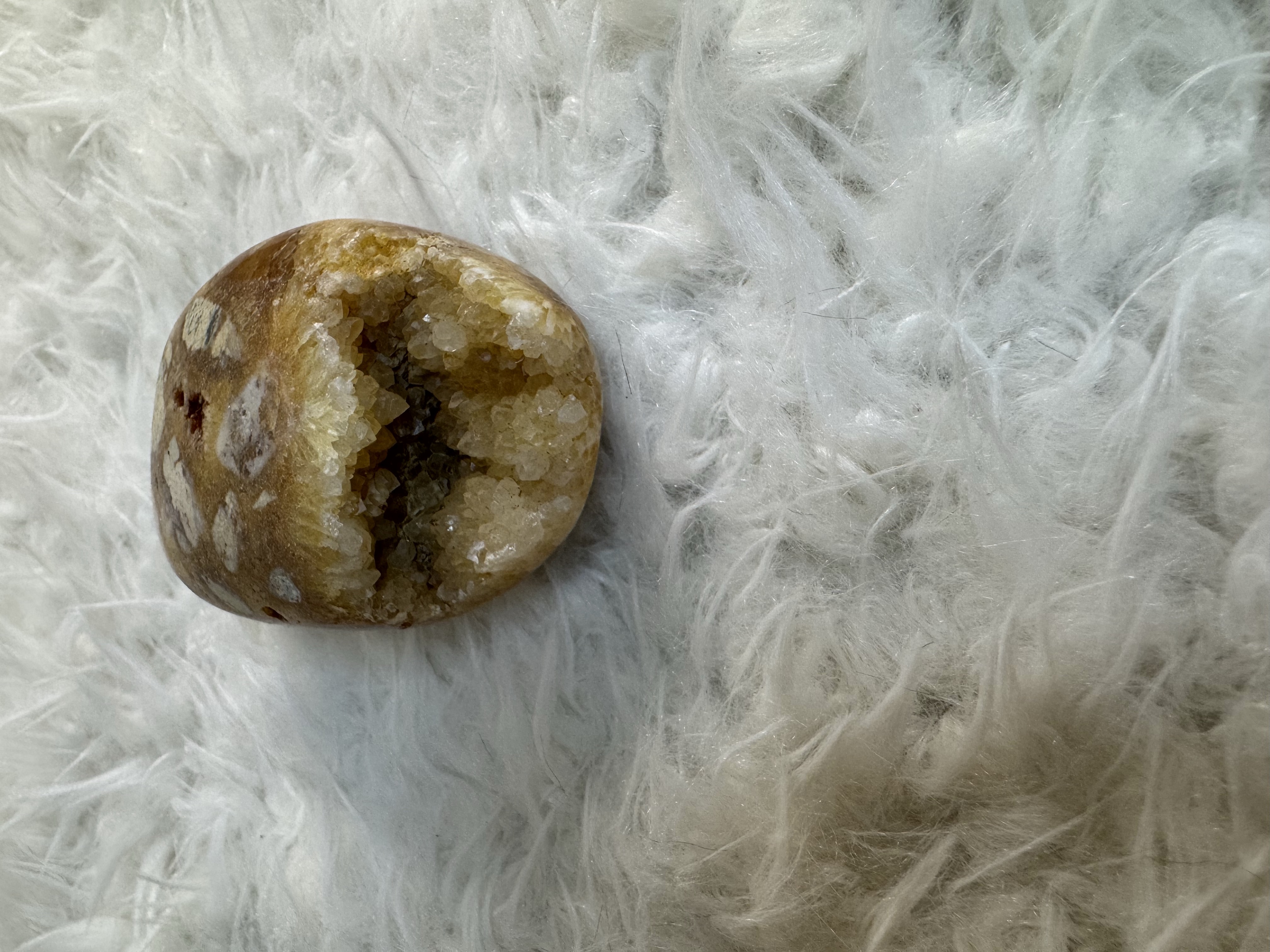 Druzy Dendritic Sulfur Quartz Meditation Stone
