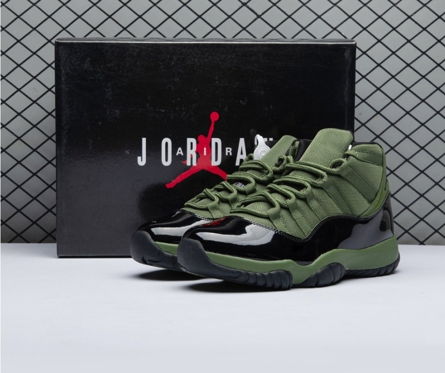Air Jordan Sneakers