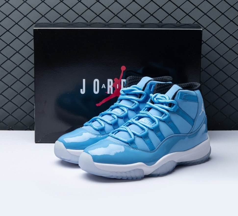 Air Jordan 11 Retro 'Legend Blue'