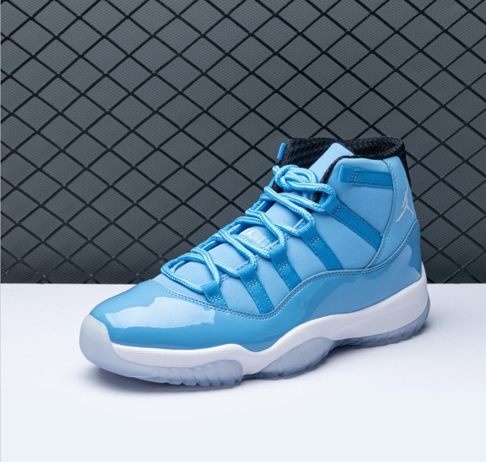 Air Jordan 11 Retro 'Legend Blue'