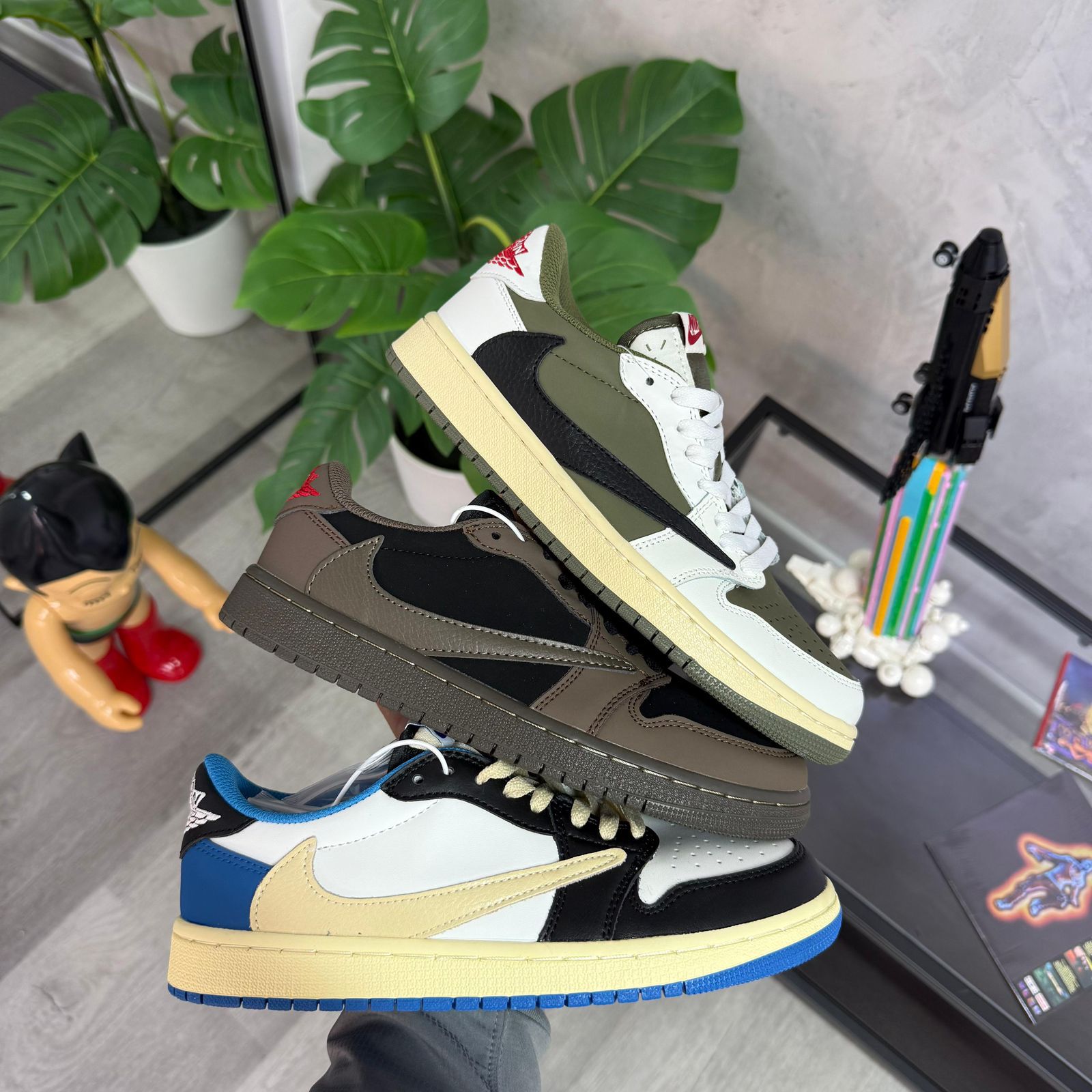 Jordan 1 Low OG x Travis Scott