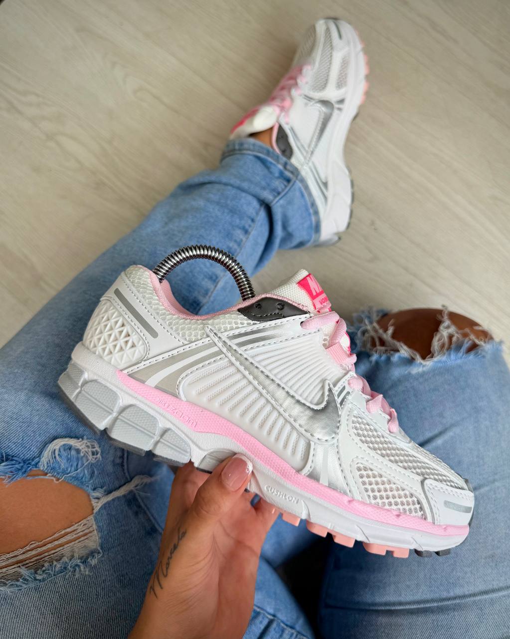 Nike Zoom Vomero 5 Dama