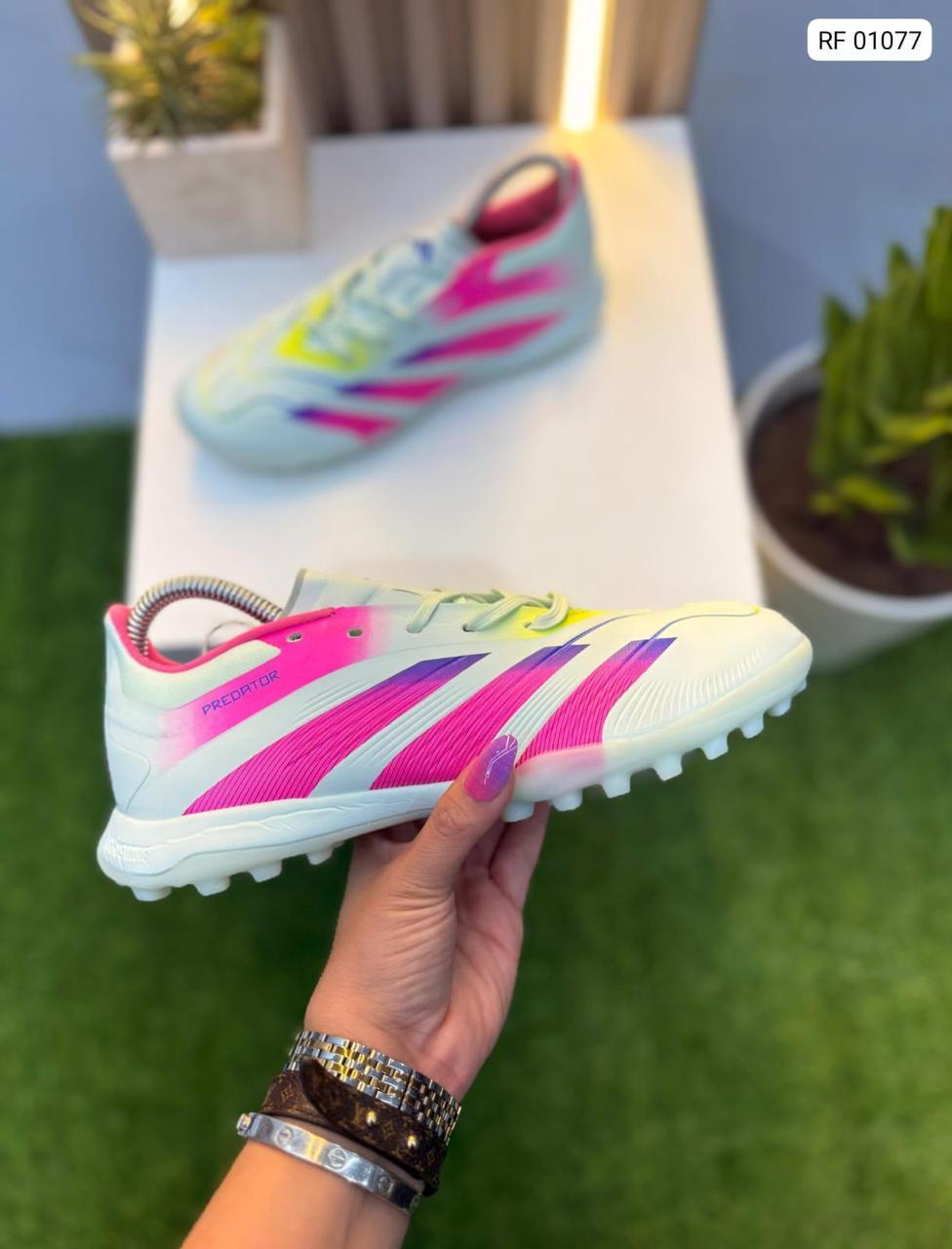 Adidas predator para sintetica