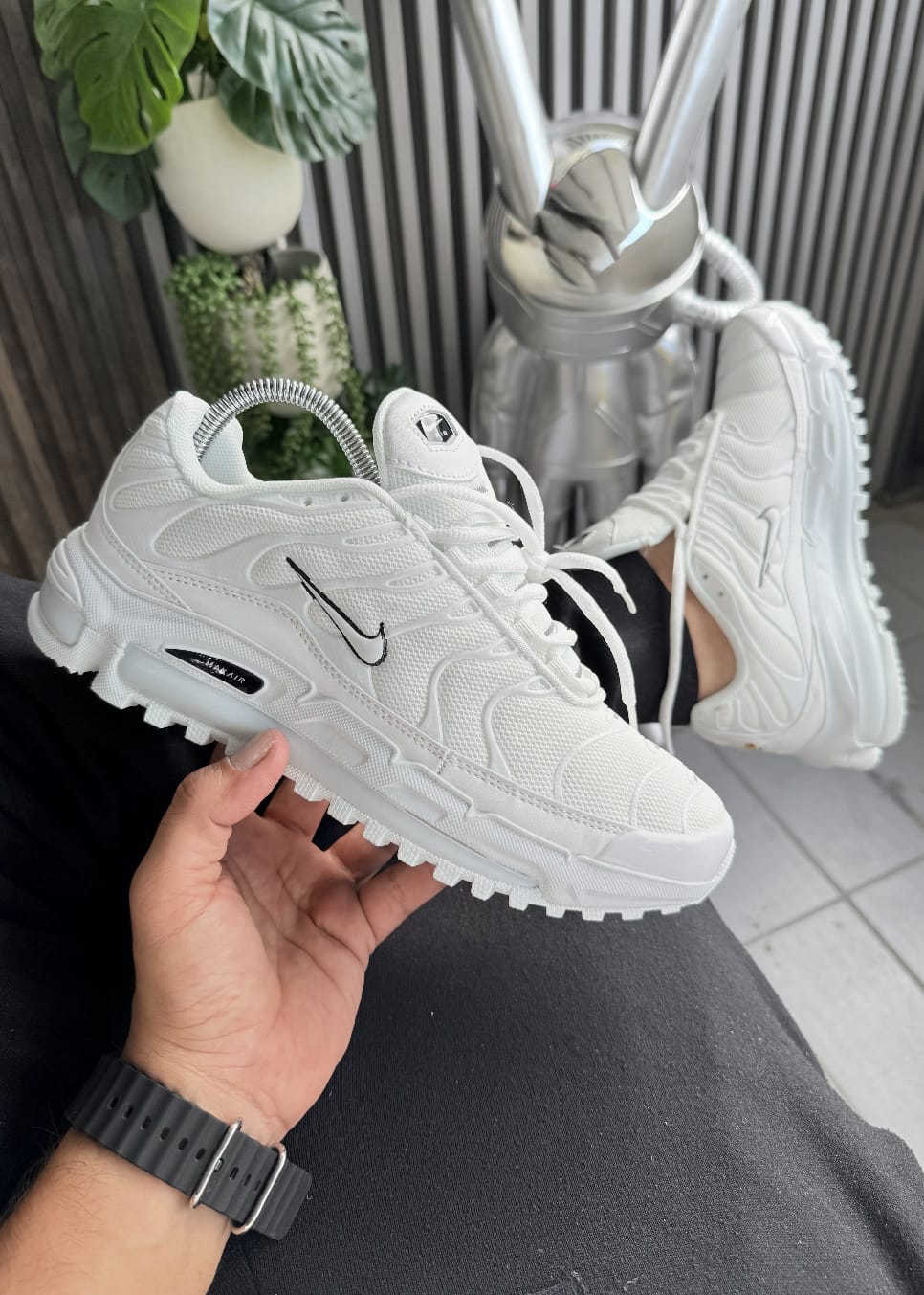 Nike Air Max Plus 2000