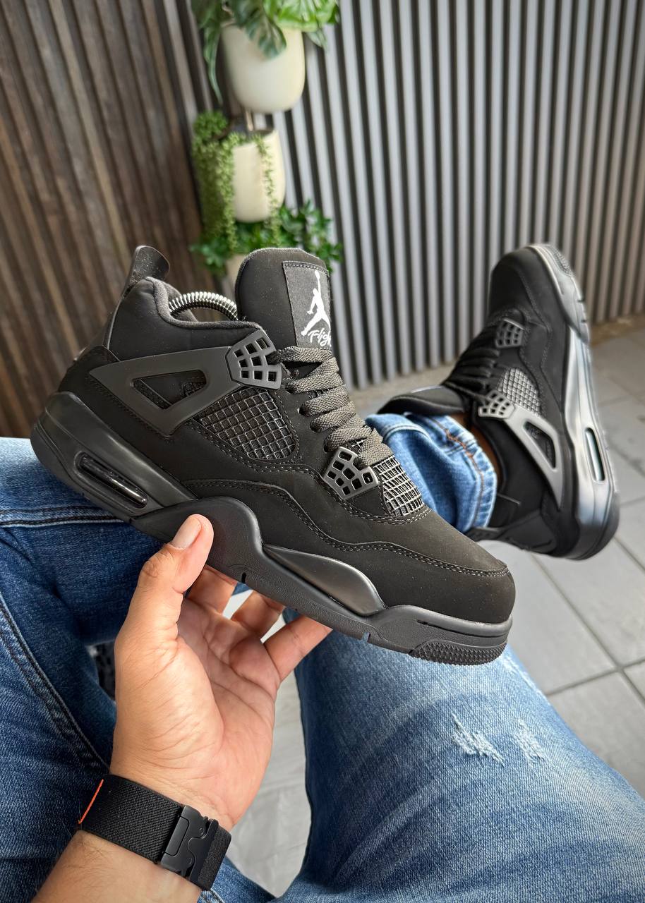 Jordan 4 Retro Black Cat