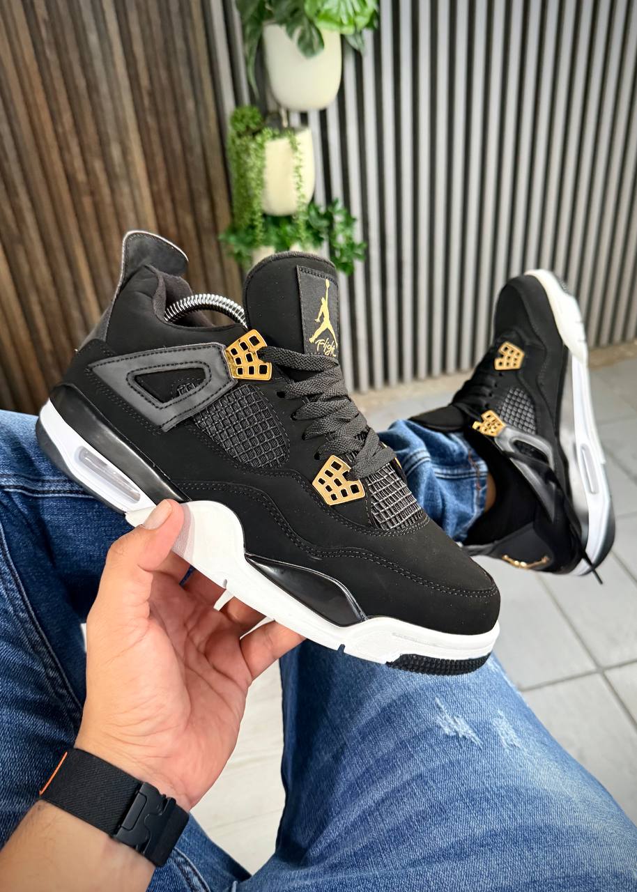 Jordan 4 Retro Black Cat