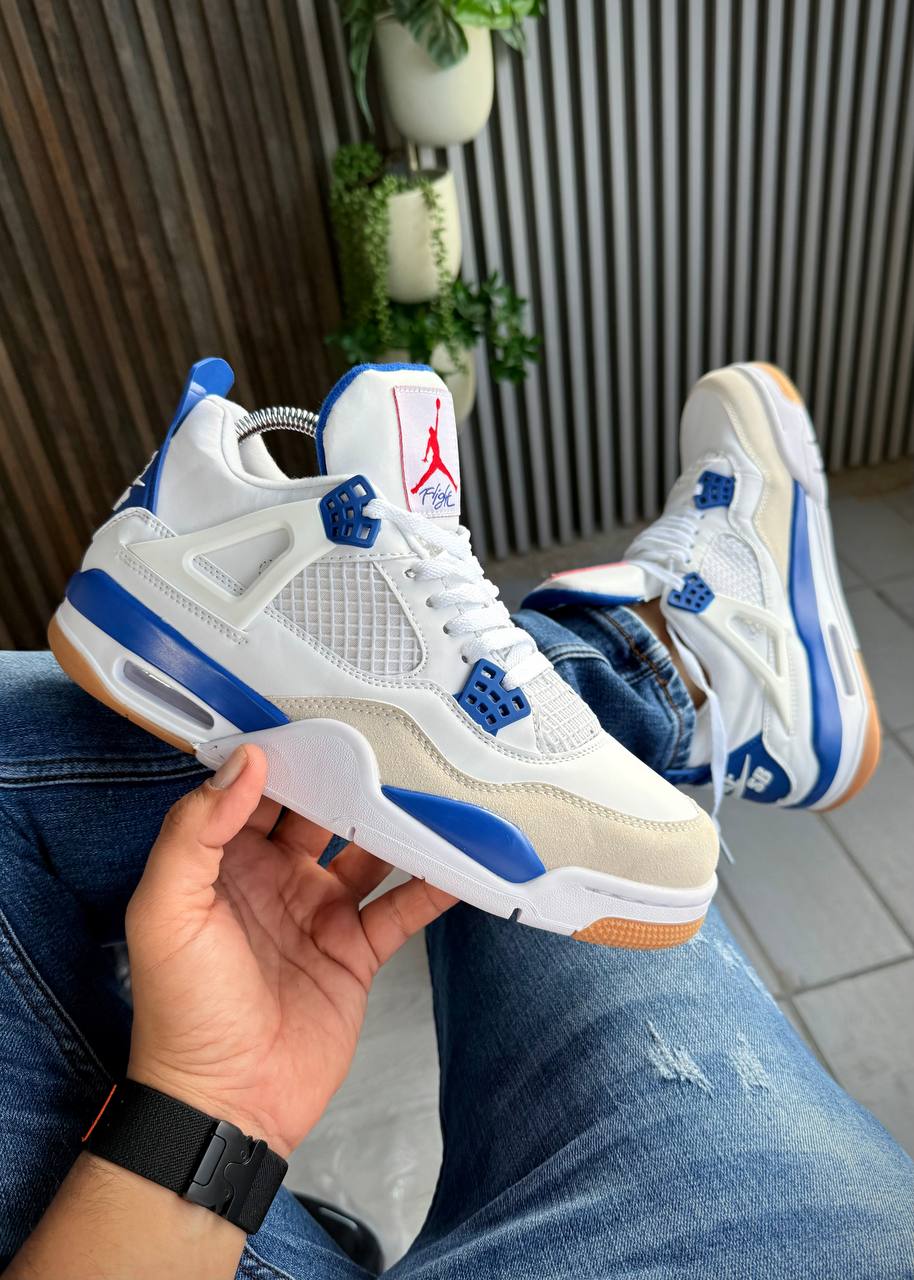 Air Jordan Retro 4