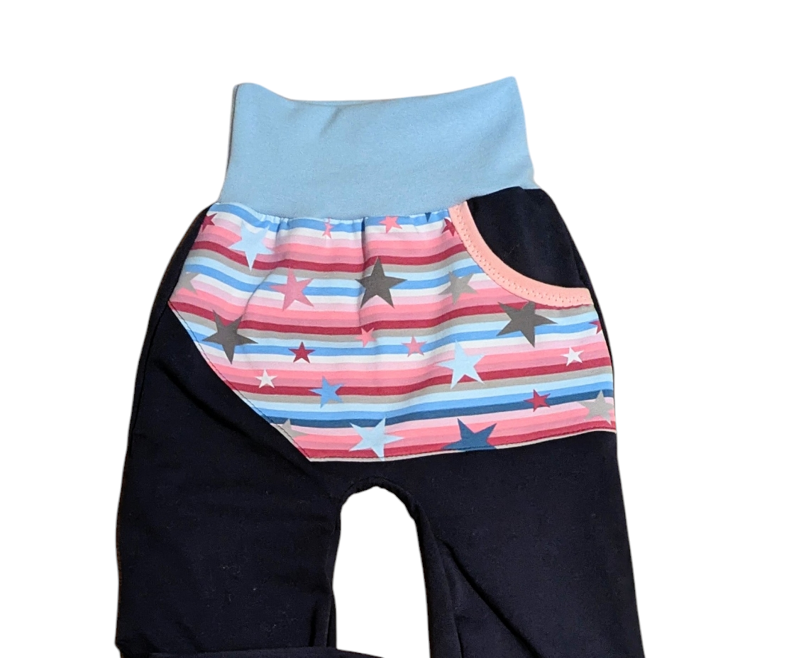 Kinderhose mit Sternenmuster