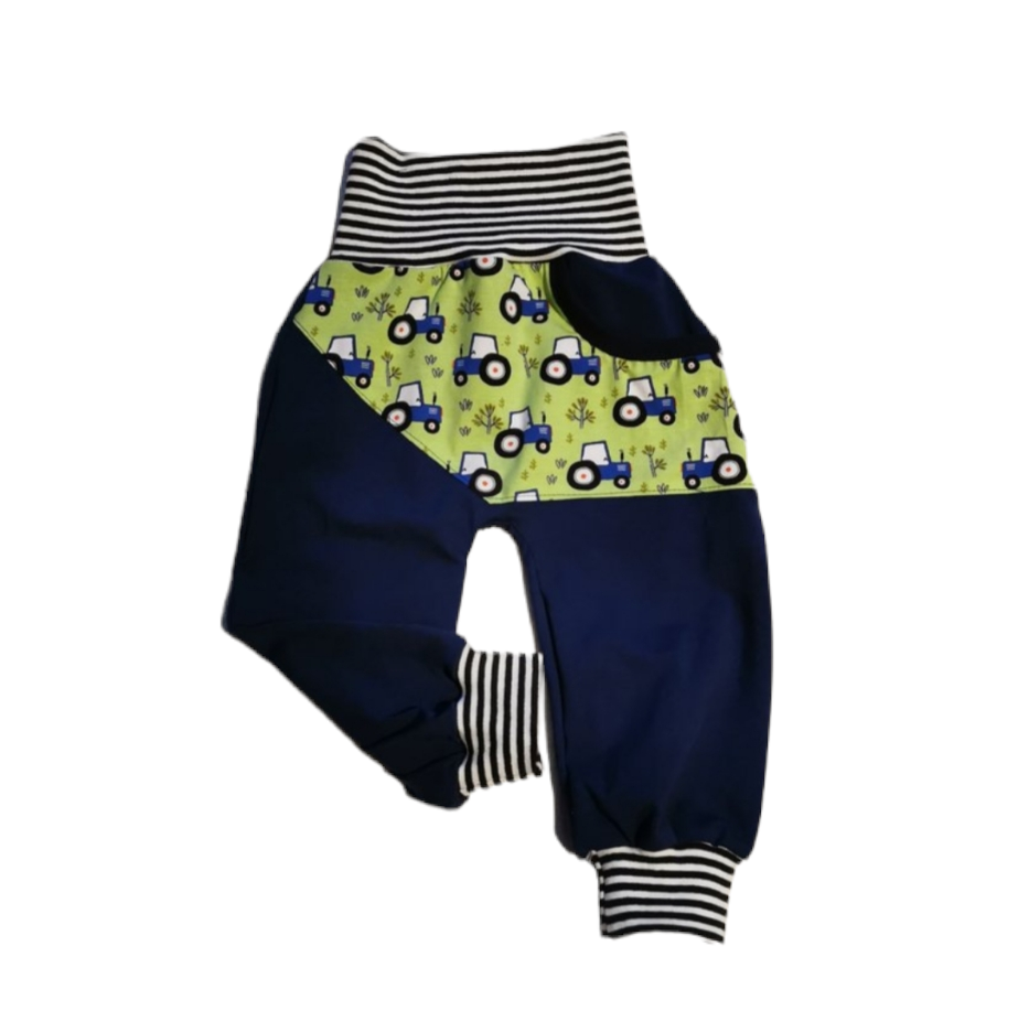 Babyhose mit Traktormotiv in den Größen 50/57 bis 140 aus Sweat 