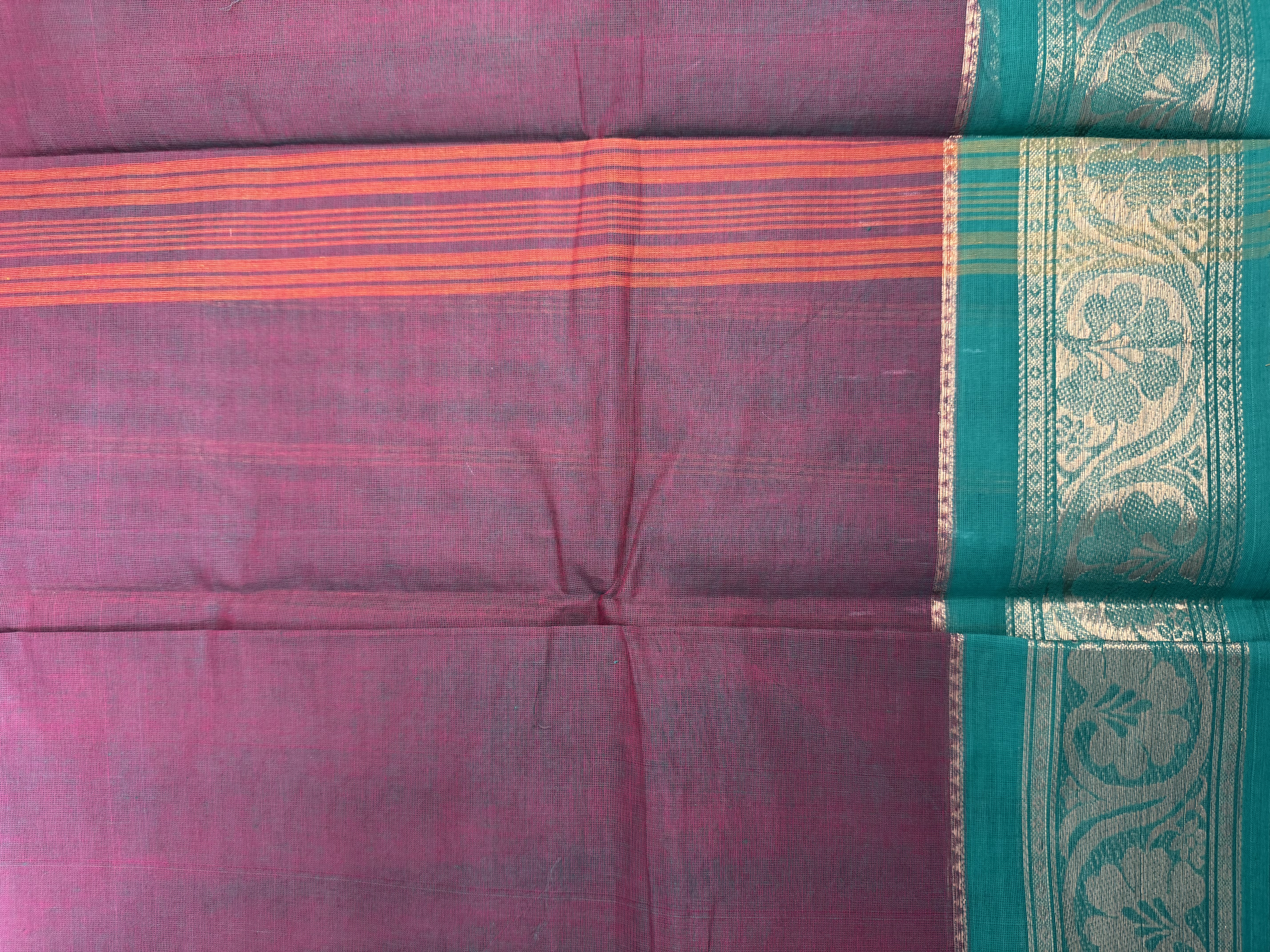 Dual tone red and green cotton saree