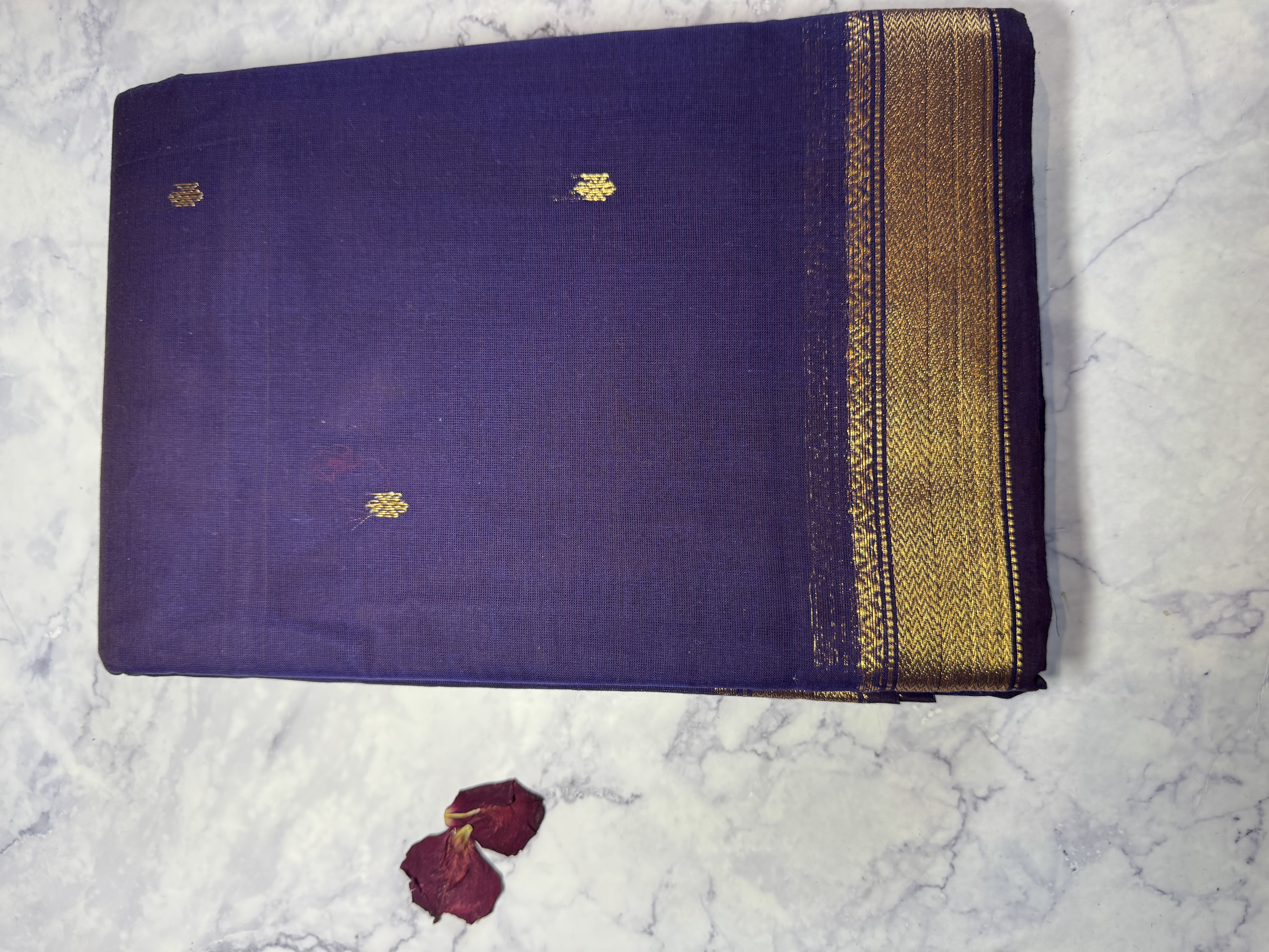 Violet cotton saree with thin border