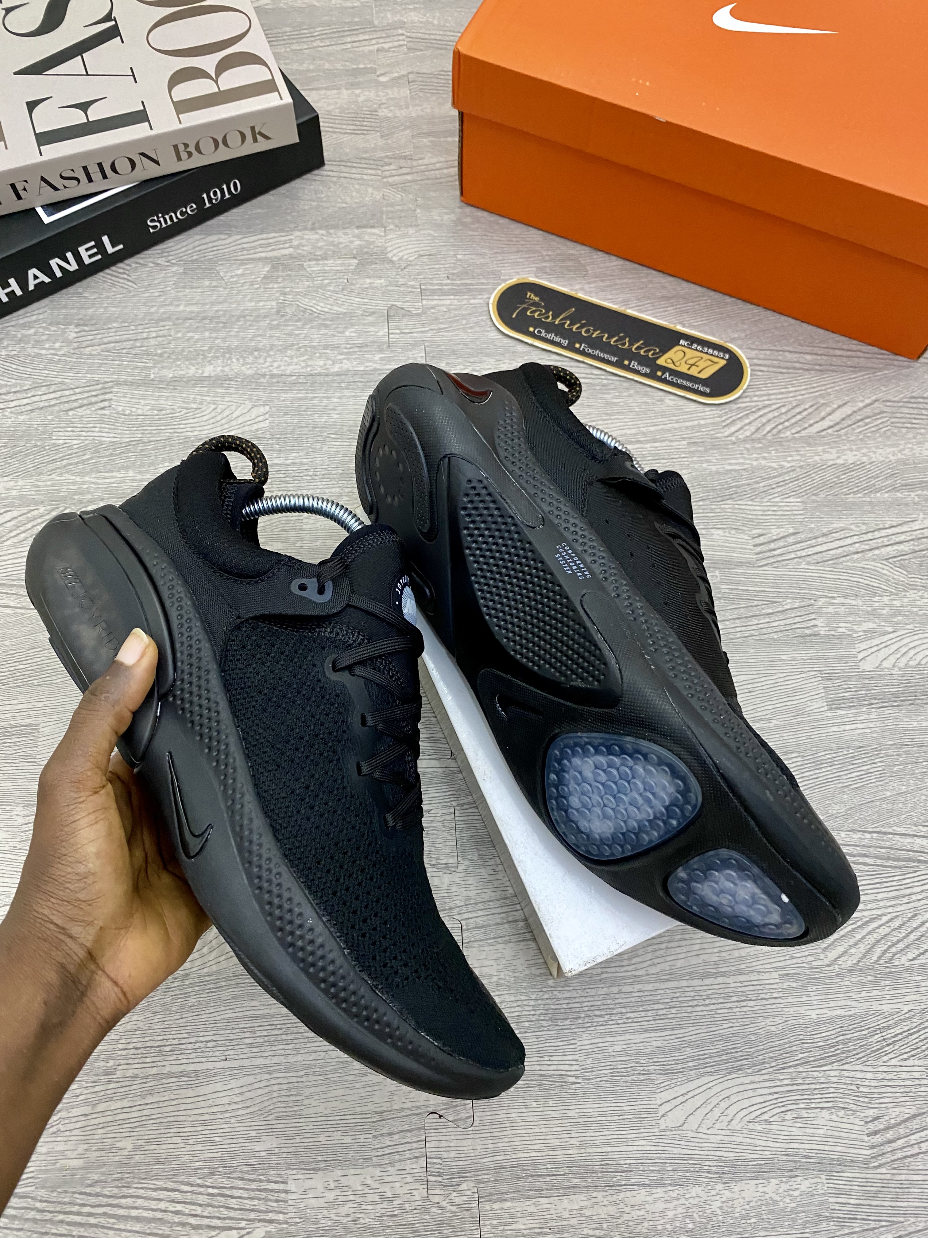 Nike Joyride Sneakers 