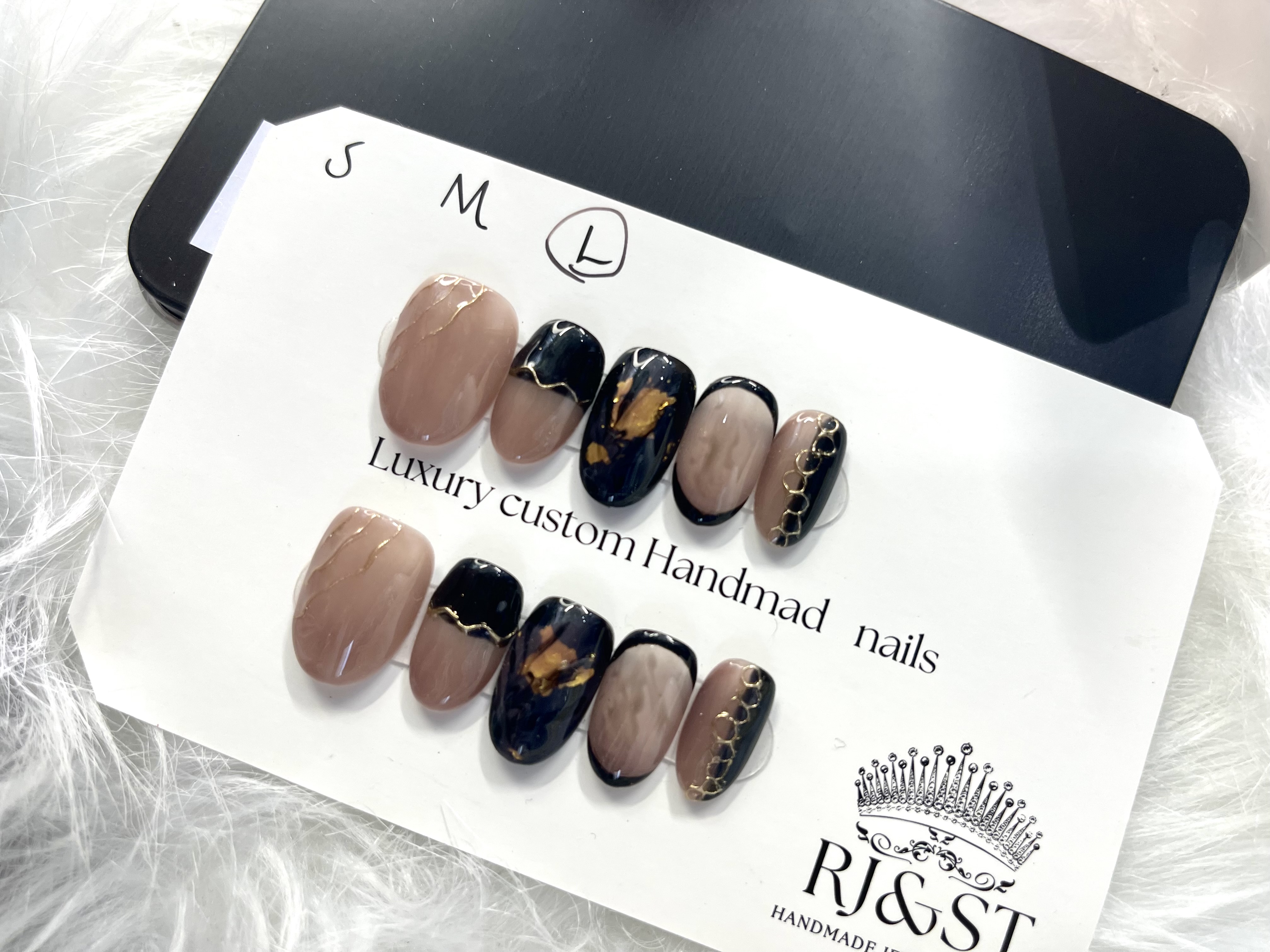 Mocha Noir | Gold-Leaf Marble Press-On Nails