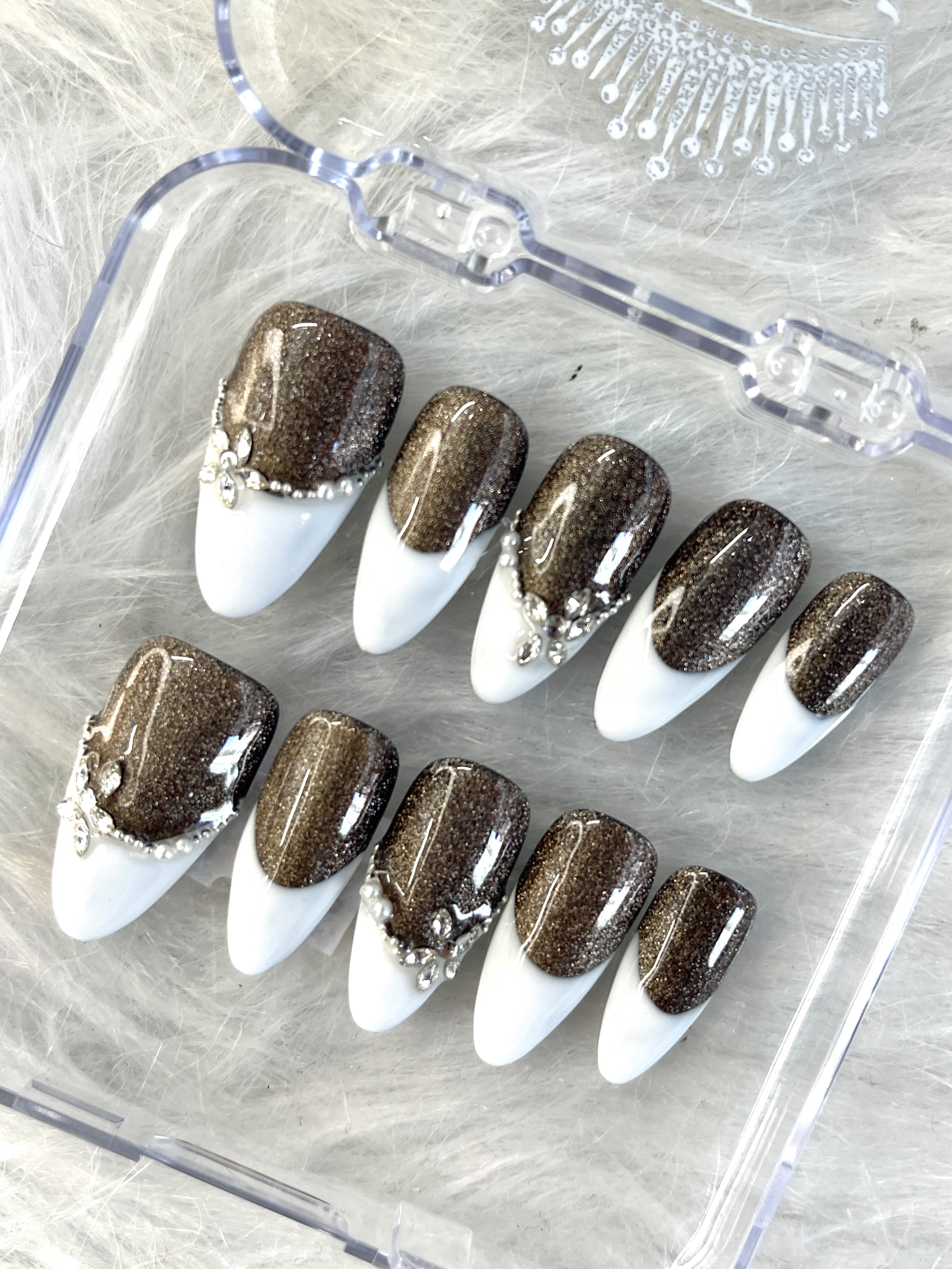Mocha Glaze – Luxe Rhinestone Press-On Nails