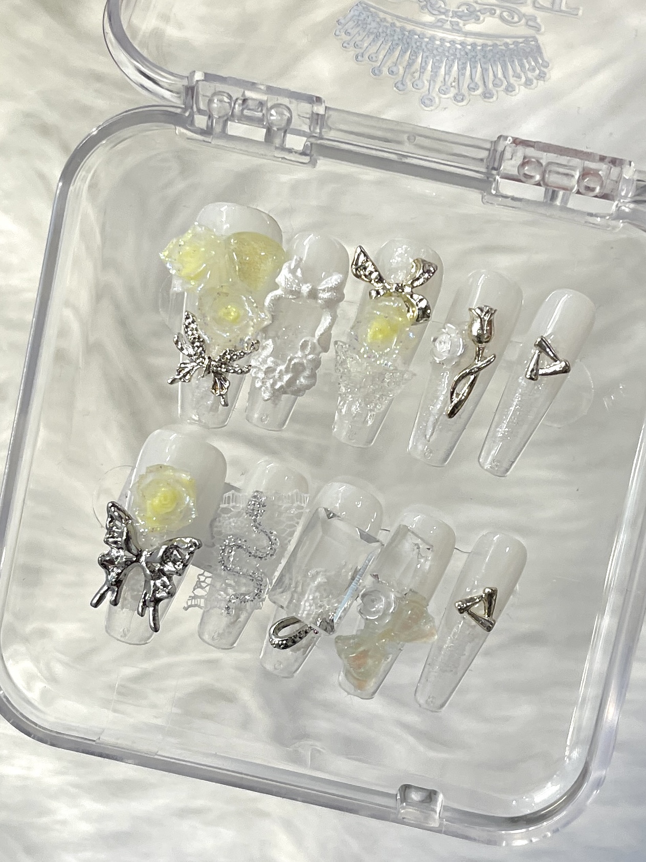 Spring & Summer Light Green Floral Handmade Press On Nails — Elegant Medium Square Press On Nails