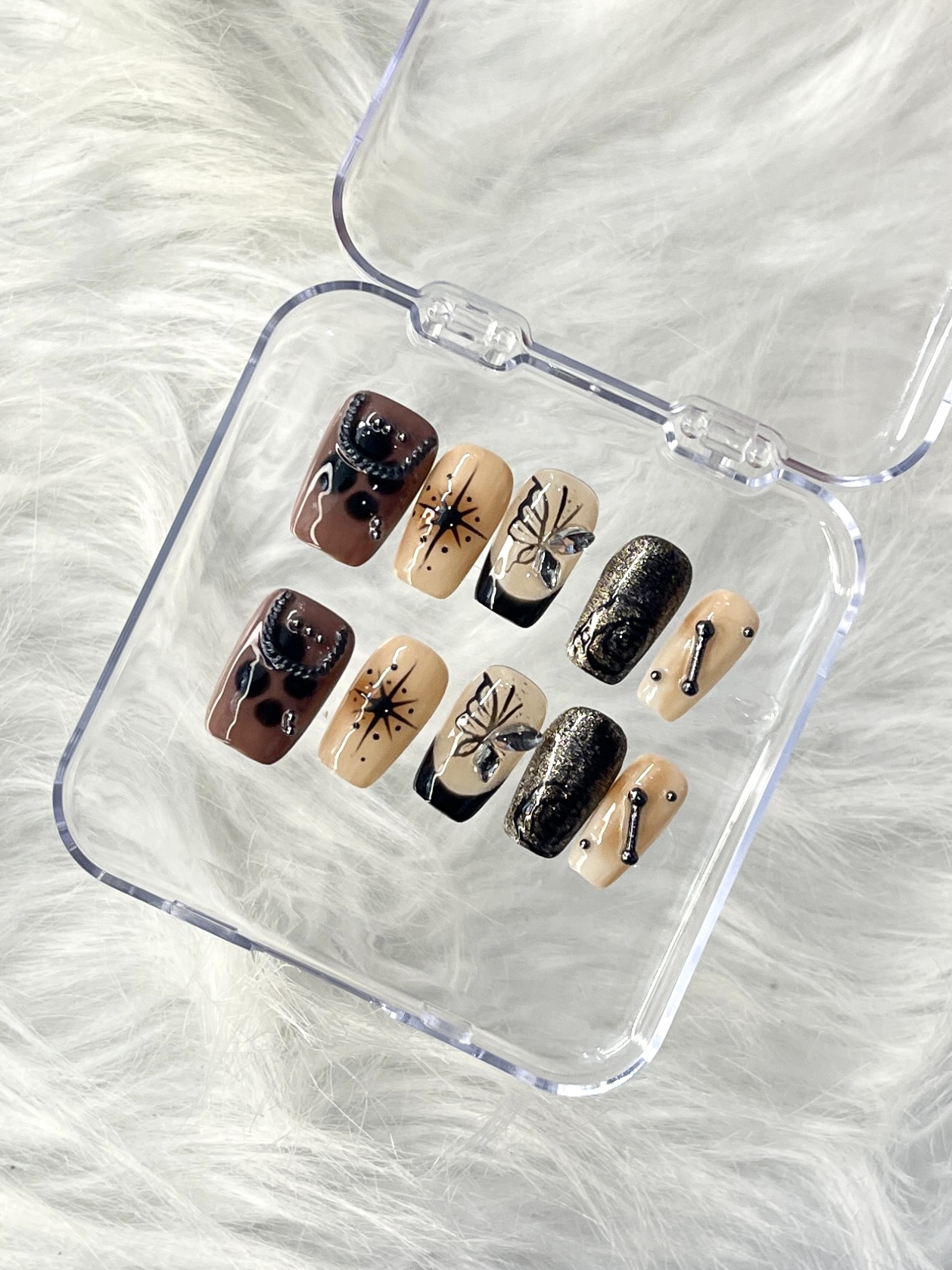 Elegant Nail Art Set