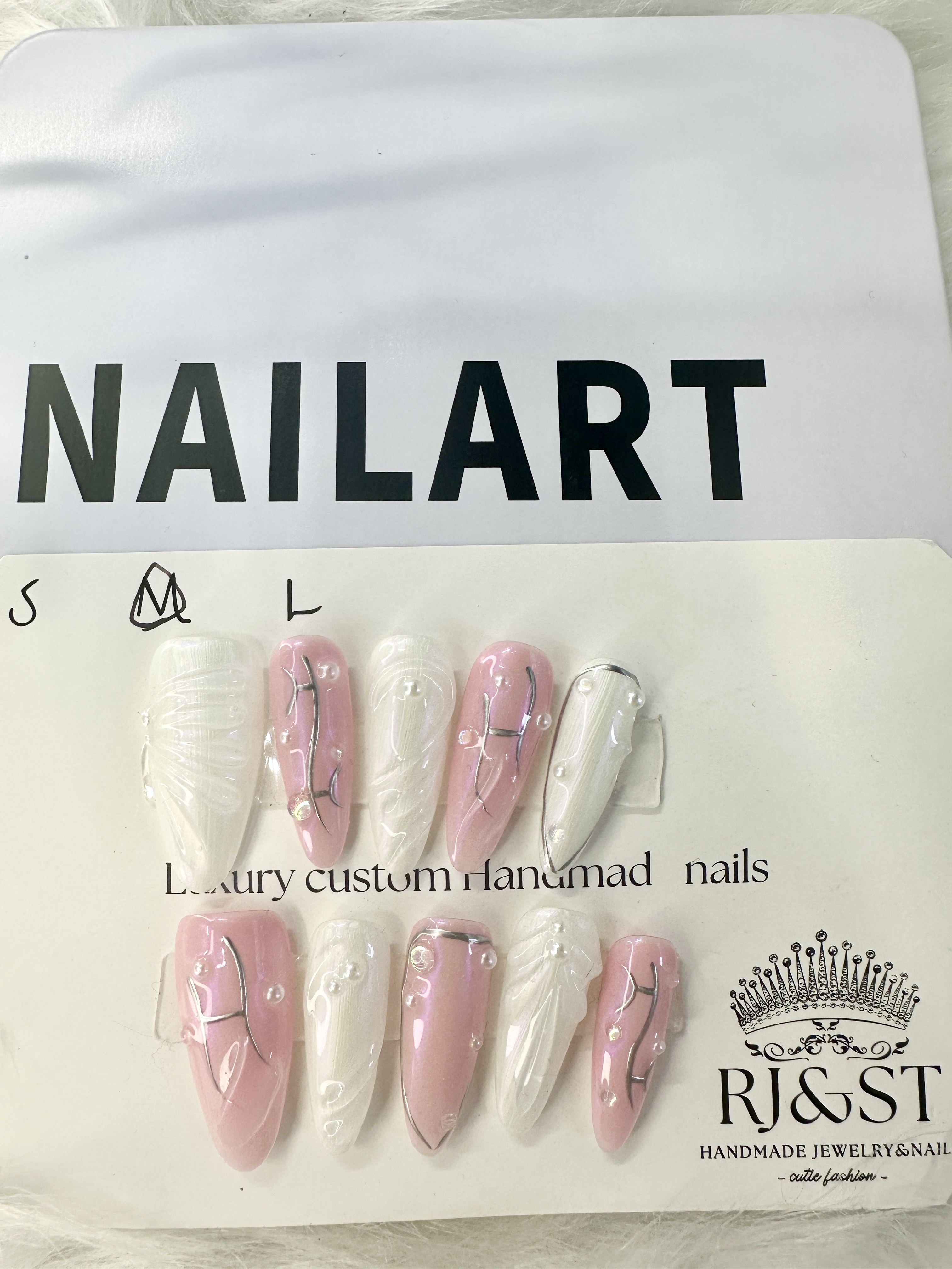 Blush Pearl Twine – Pink & White Press-On Nails with Crystal Accents