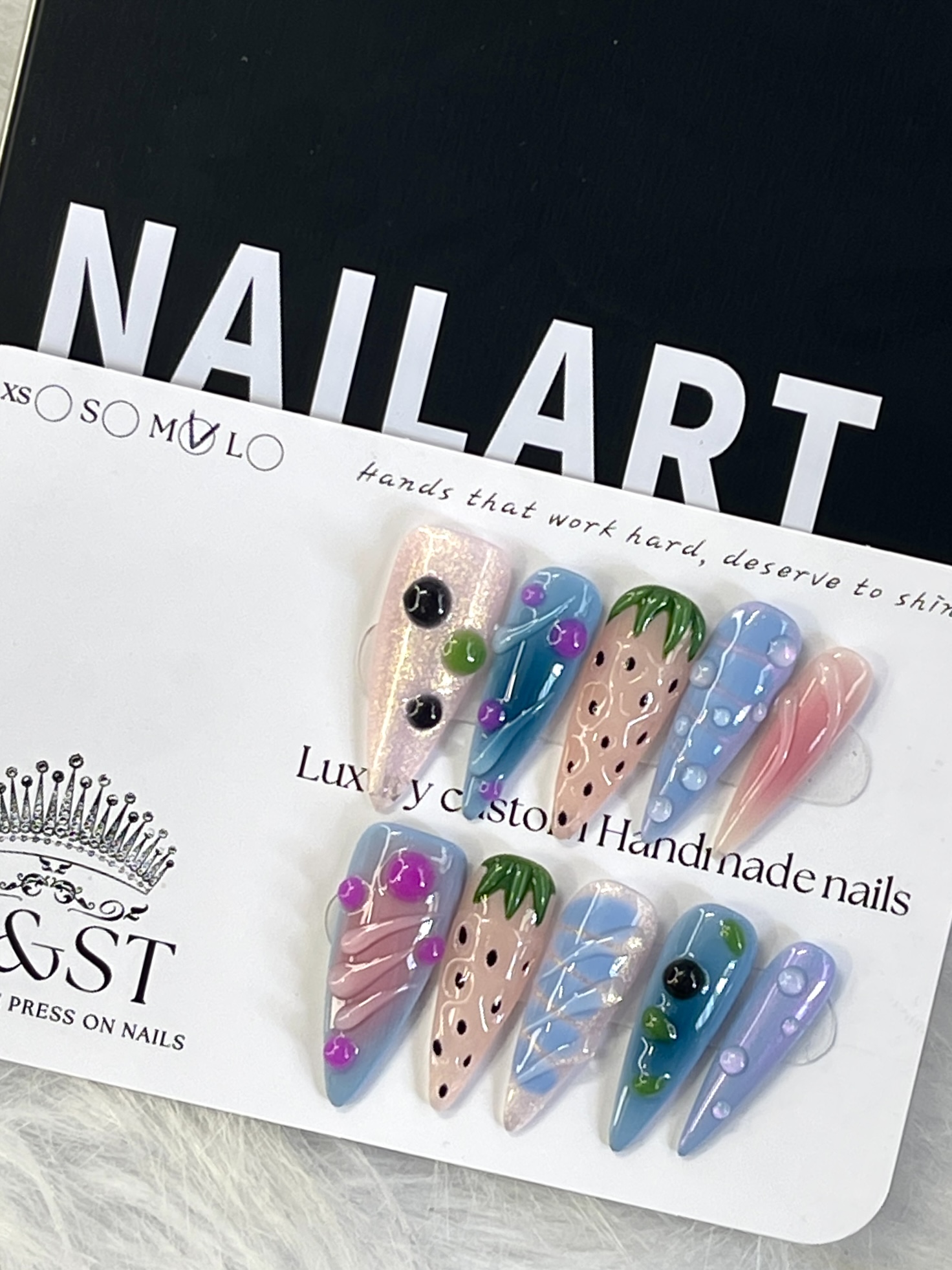 Berry First Love — Blueberry-Inspired Almond Press-On Nails (Medium-Long)