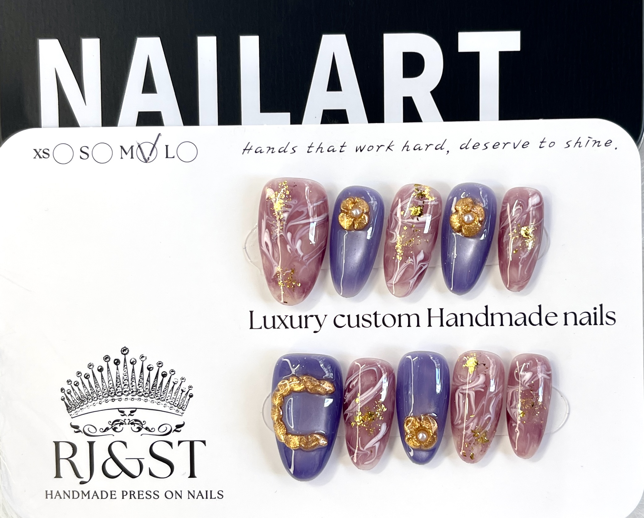 Twilight Memory — Purple-Pink Marble with Gold Accents (Medium Oval Press-On Nails)
