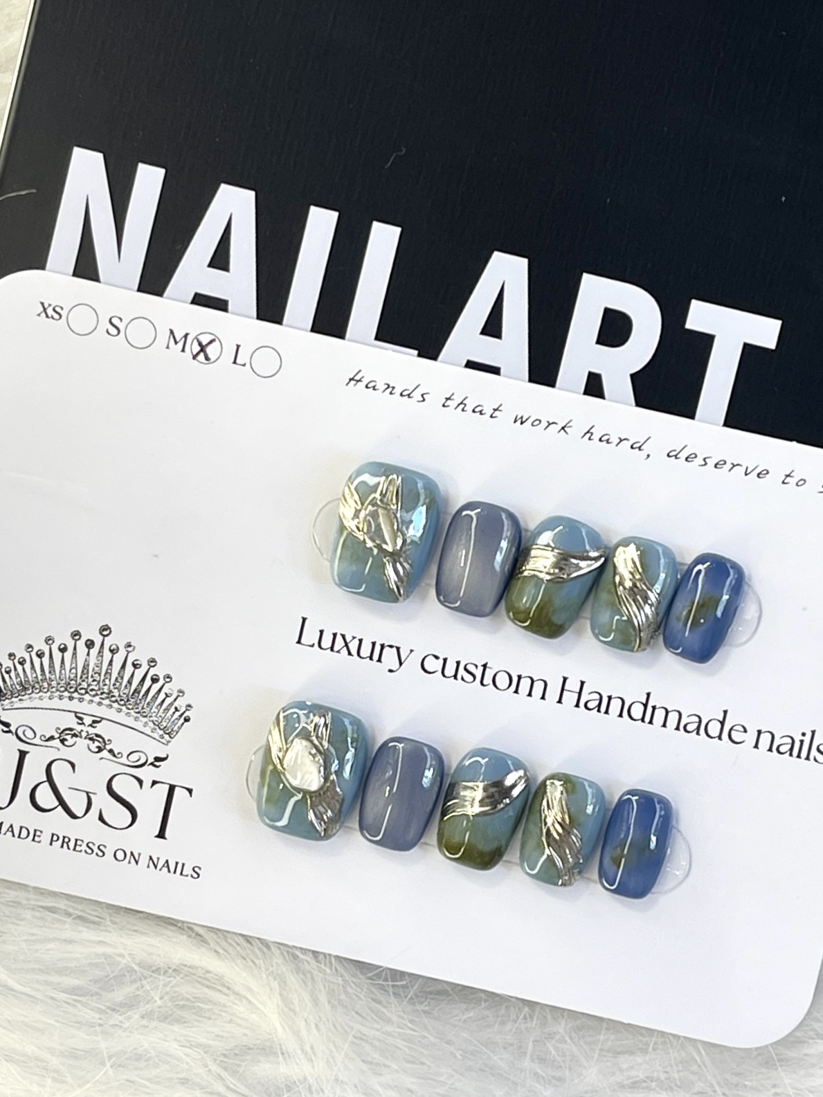 Feather of the Wind — Blue-Green & Silver Press-On Nails (Short Square)