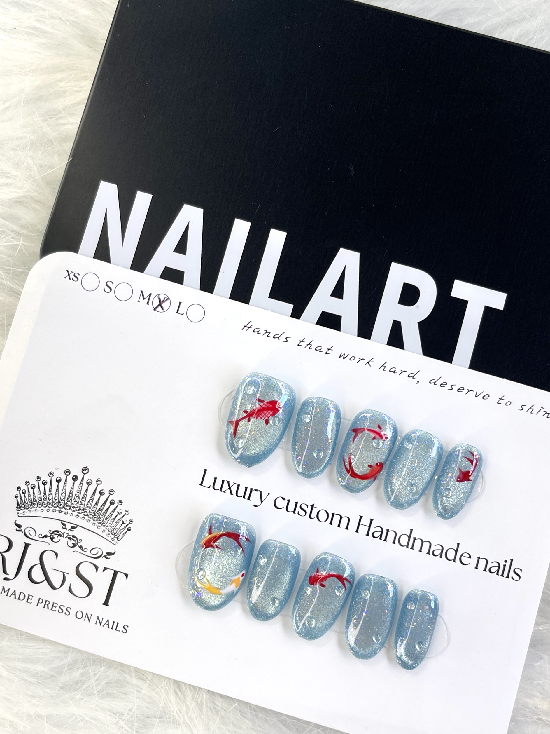 Aquarium Reverie — Red Goldfish on Blue Cat Eye (Short Oval Press-On Nails)