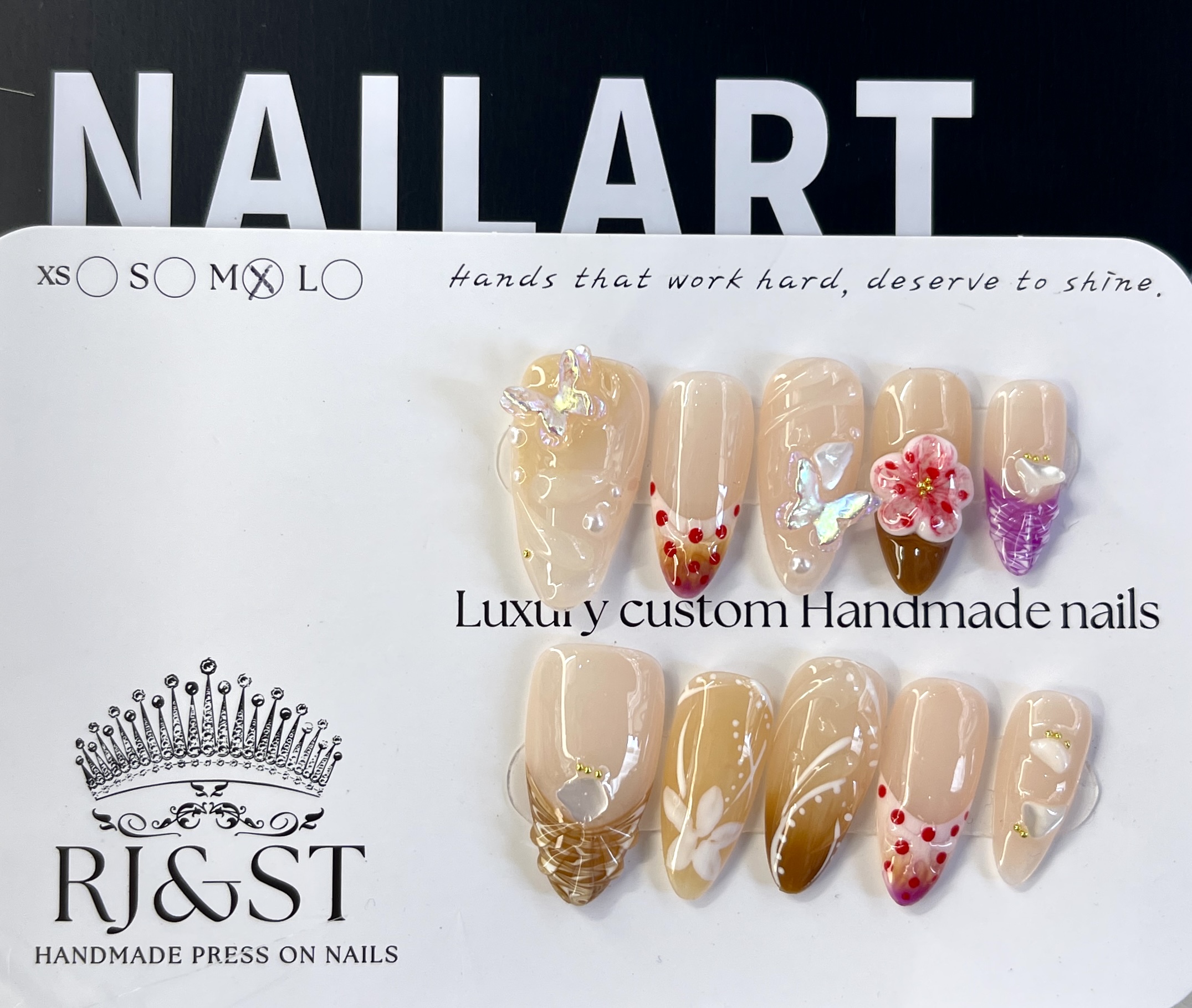 Muted Bloom — Floral Carving & Mother-of-Pearl Press-On Nails (short Almond)