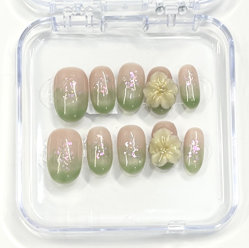 🌿 Pink & Green Press-On Nails | 3D Floral Accent | Autumn Fresh Style