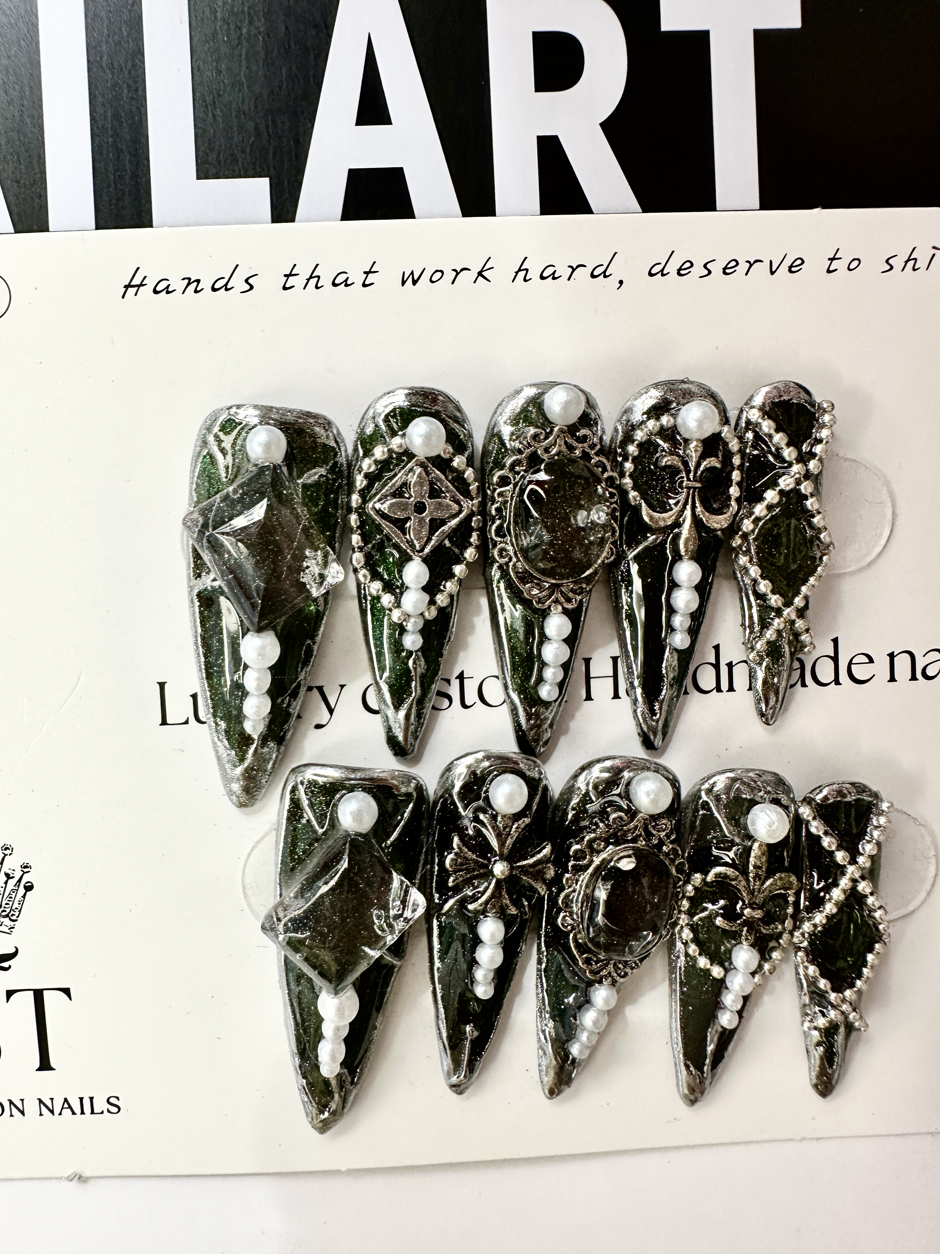 "Enchanted Relic" — Green Cat-Eye with Pearls & Vintage Cross Press-On Nails