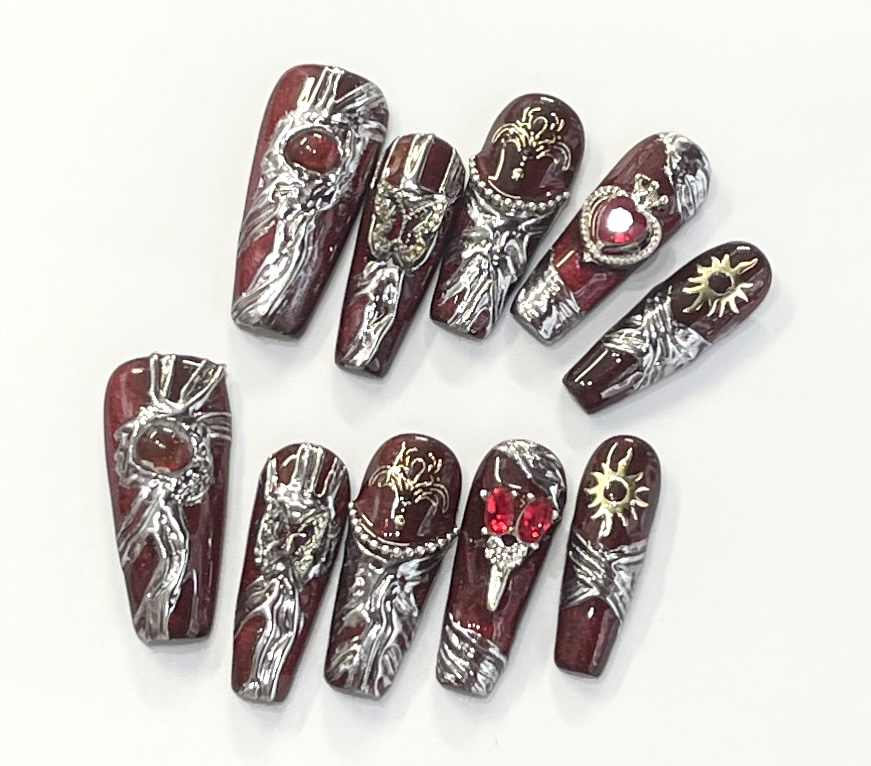 Blood & Metal – Gothic Chrome Press-On Nails