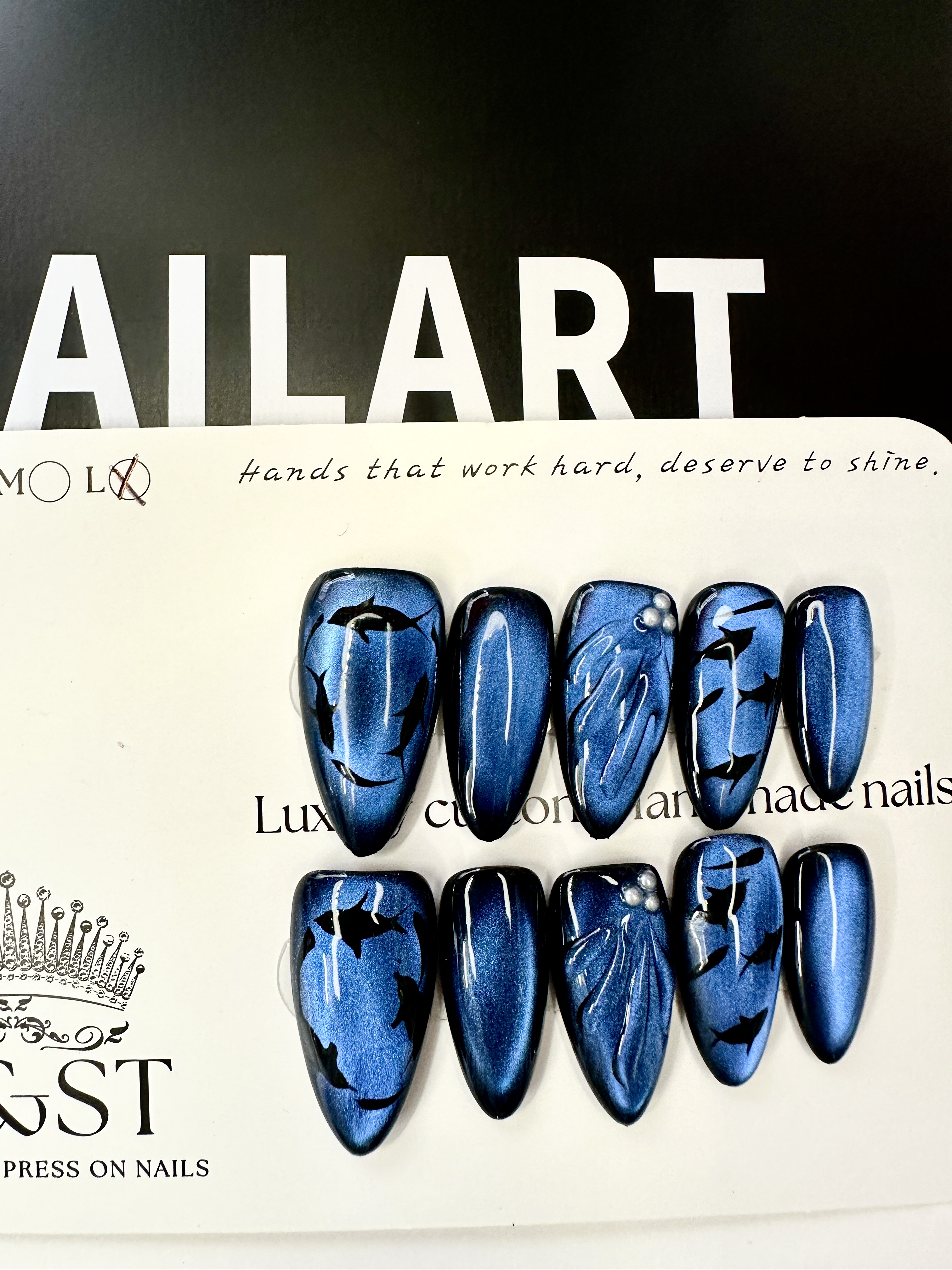 Deep Sea Dolphin Freedom Press-On Nails | Original Design Handmade Cat-Eye Nails