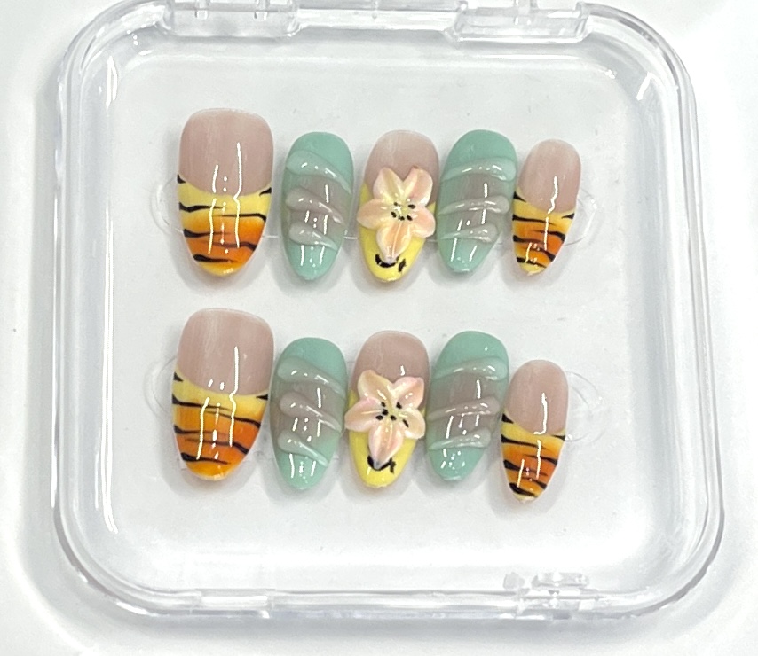🌺 Summer & Fall Vibes Press-On Nails