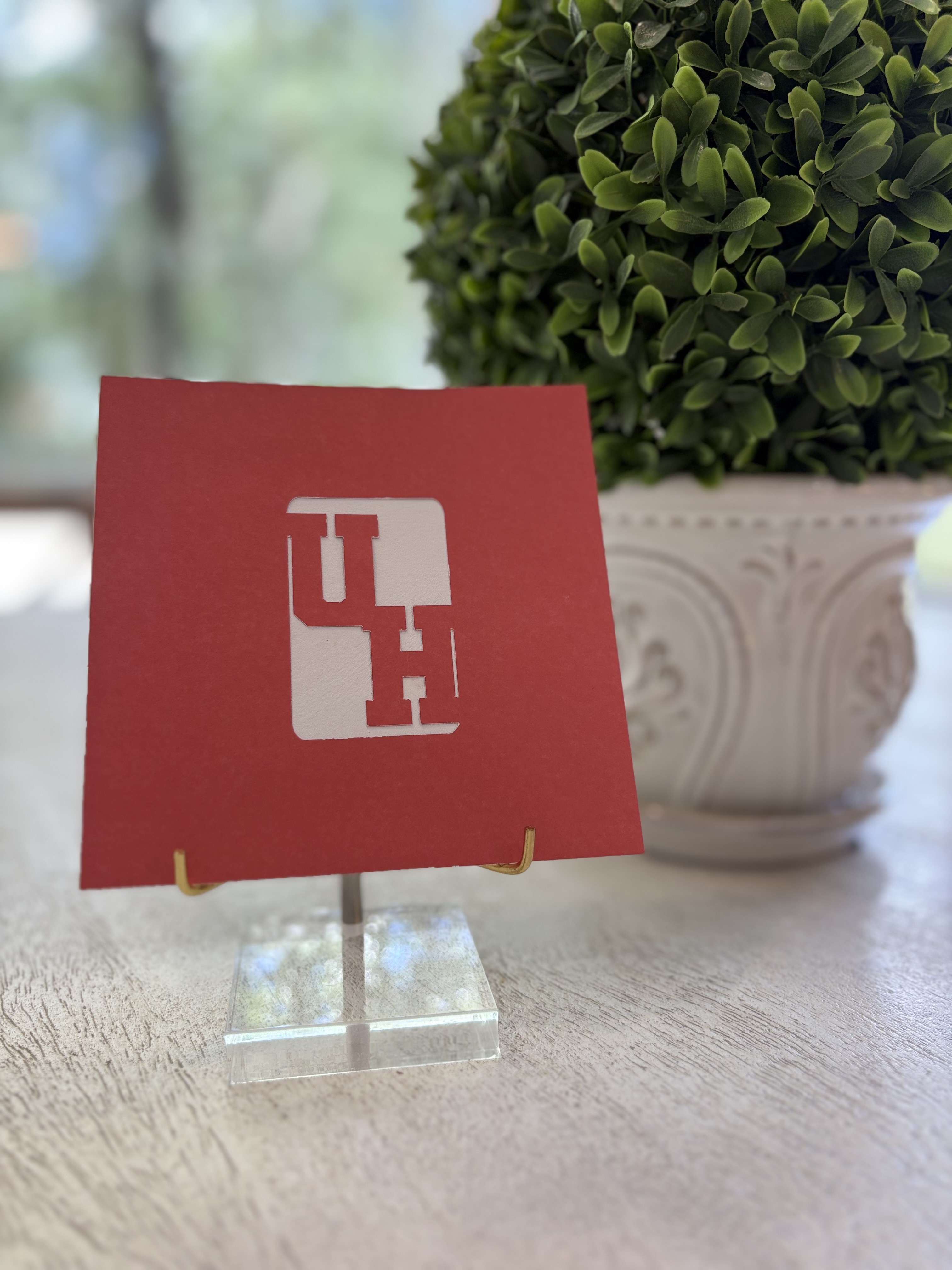 Red & White "UH"