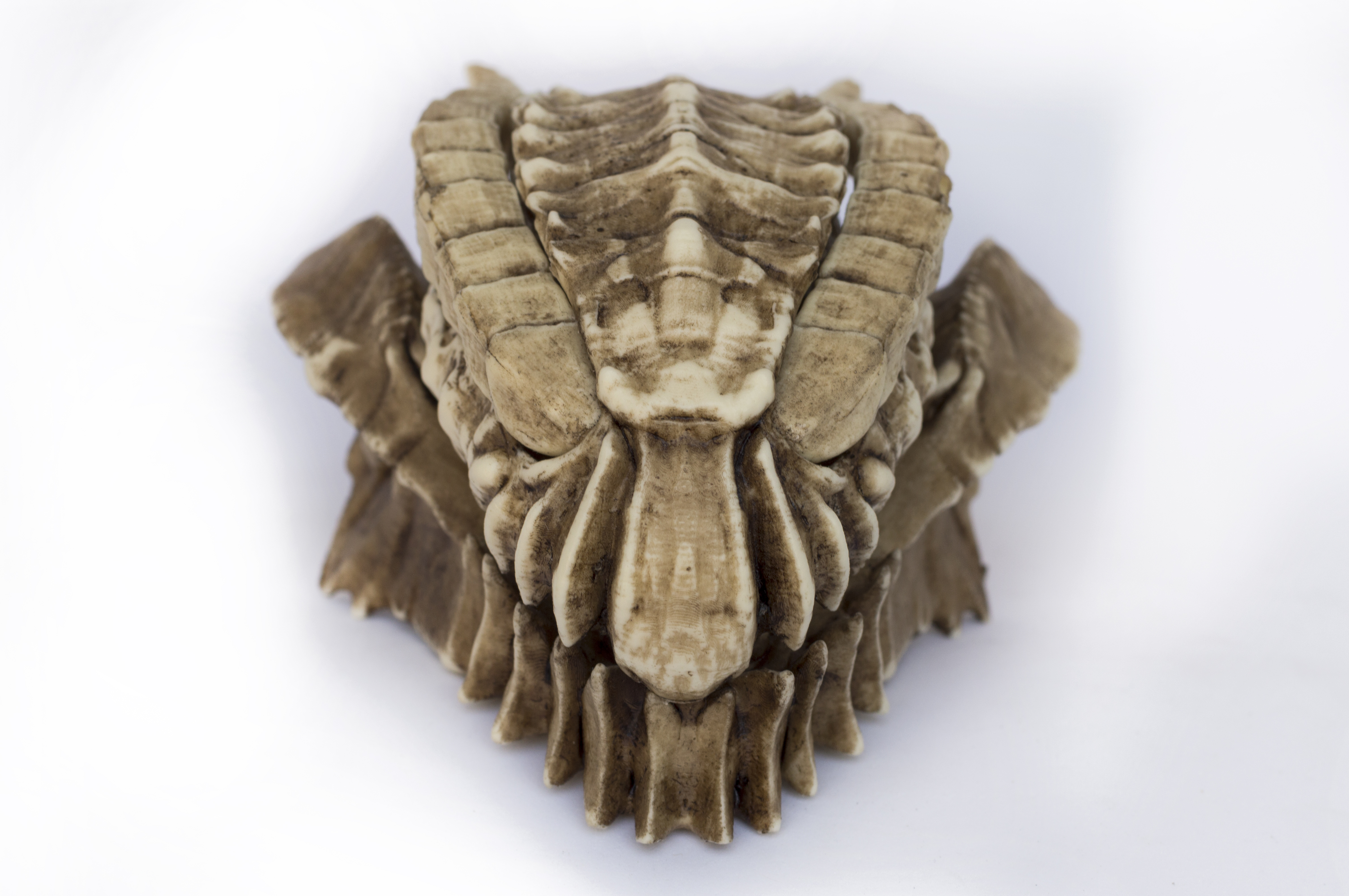 Gore Magala Skull "Monster Hunter"