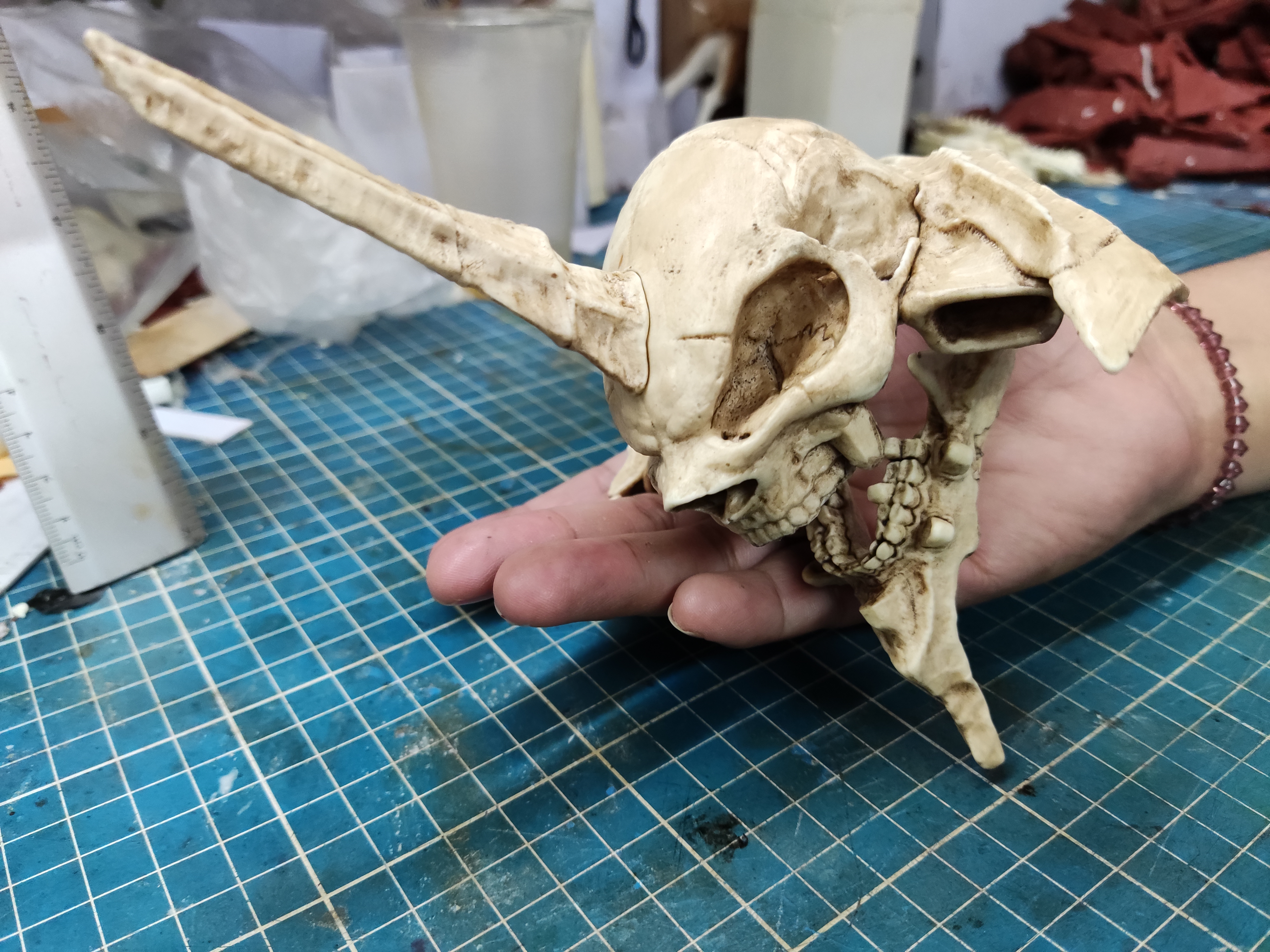 EVA01 Skull (Evangelion) Moveable jaw.