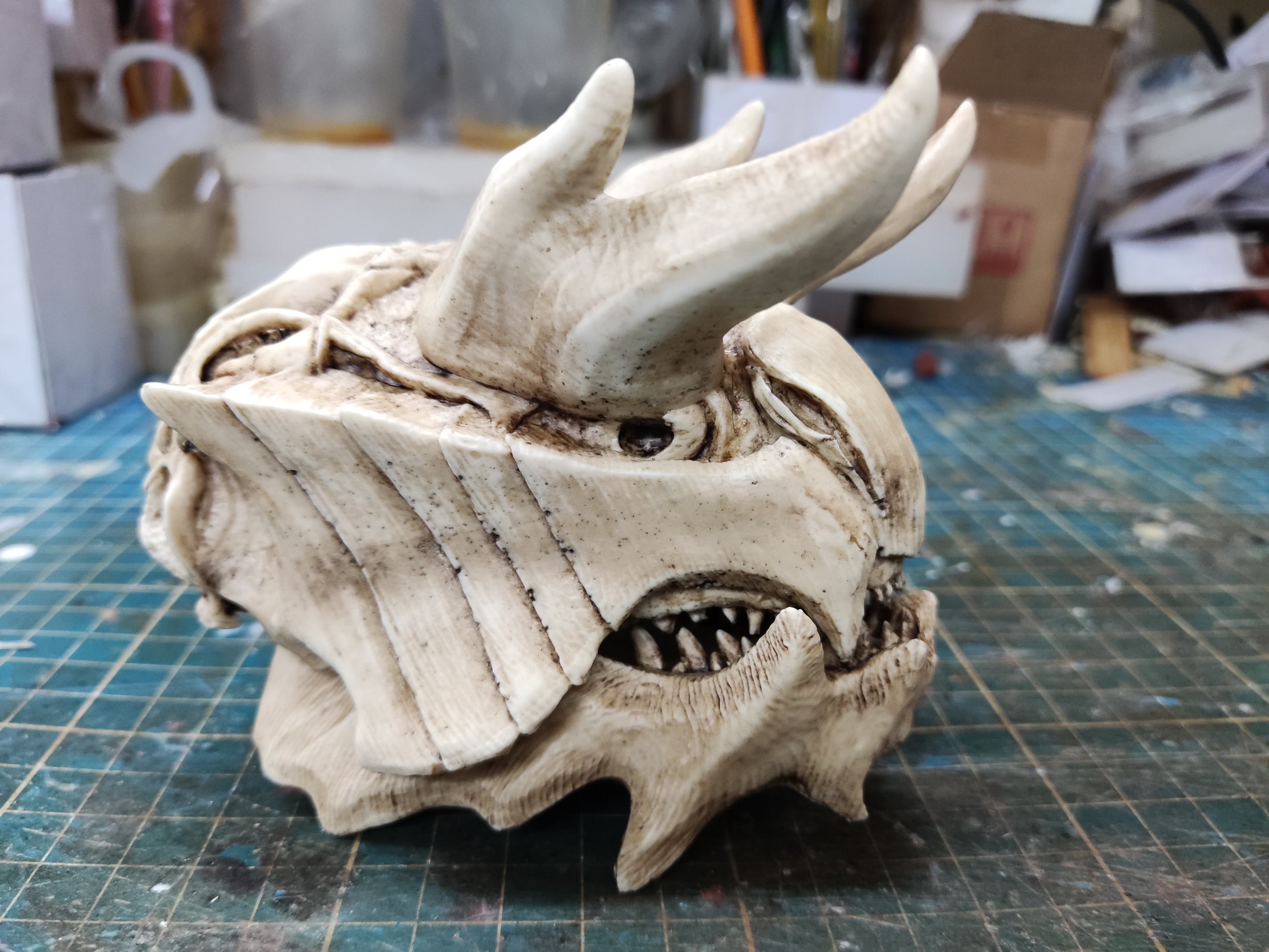 Glavenus Skull "Monster Hunter" articulated Jaw