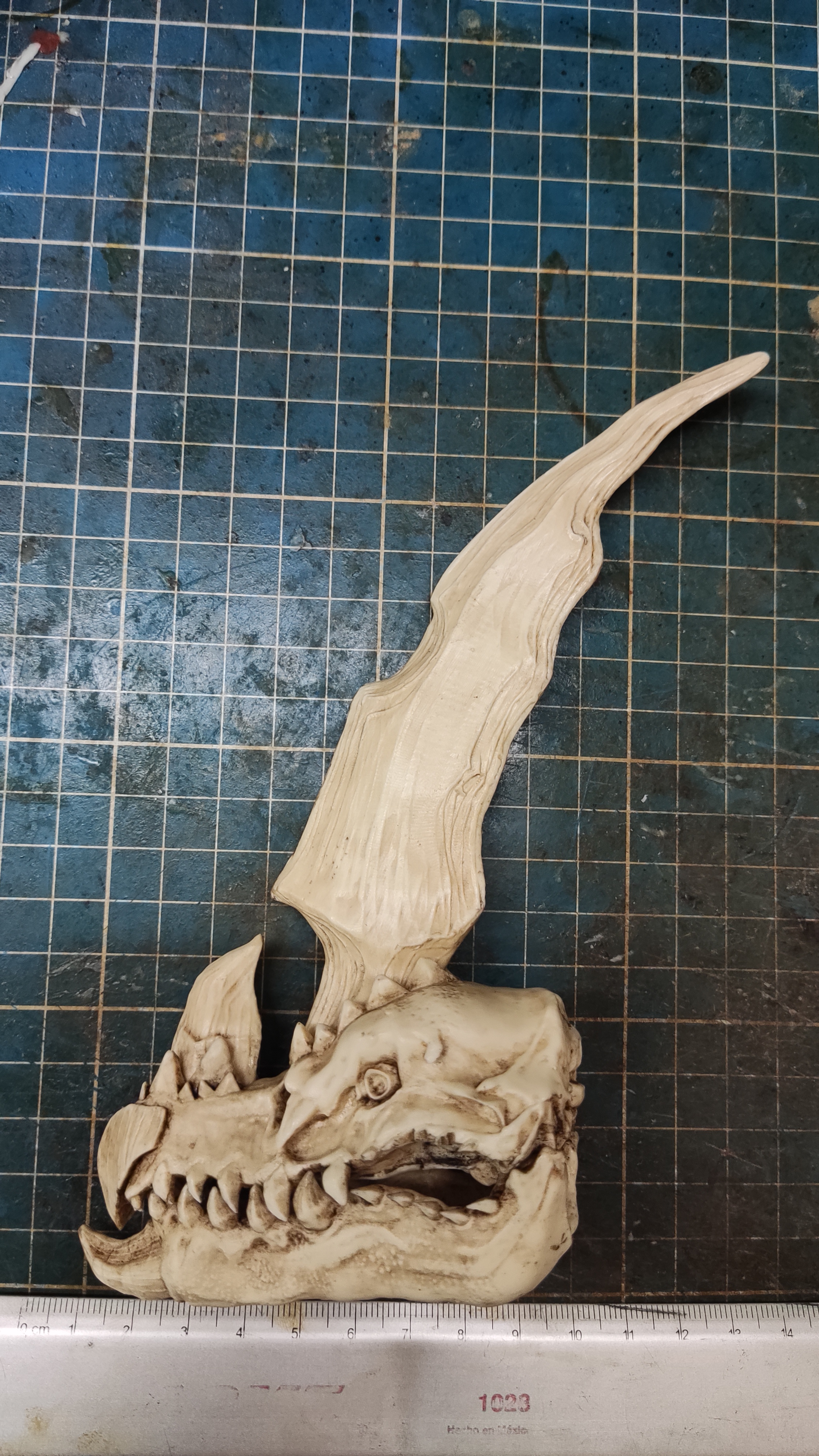 Seregios Skull "Monster Hunter" Handmade, thousands blades