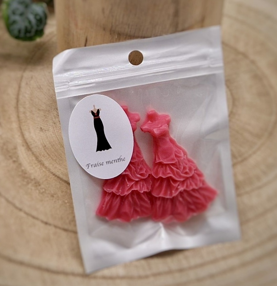 Lot de 2 fondants parfumés en forme de robe frou-frou