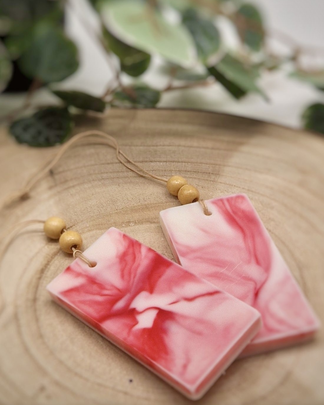 Lot de 2 suspensions parfumées artisanales en cire végétale