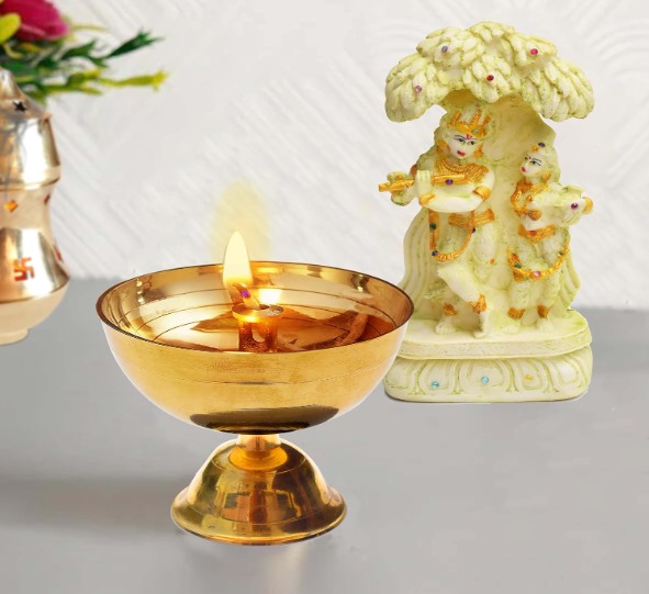 Brass Akhand Jyoti Puja Diya, 4 inches, Traditional Oil Lamp for Mandir, Festival Decoration
