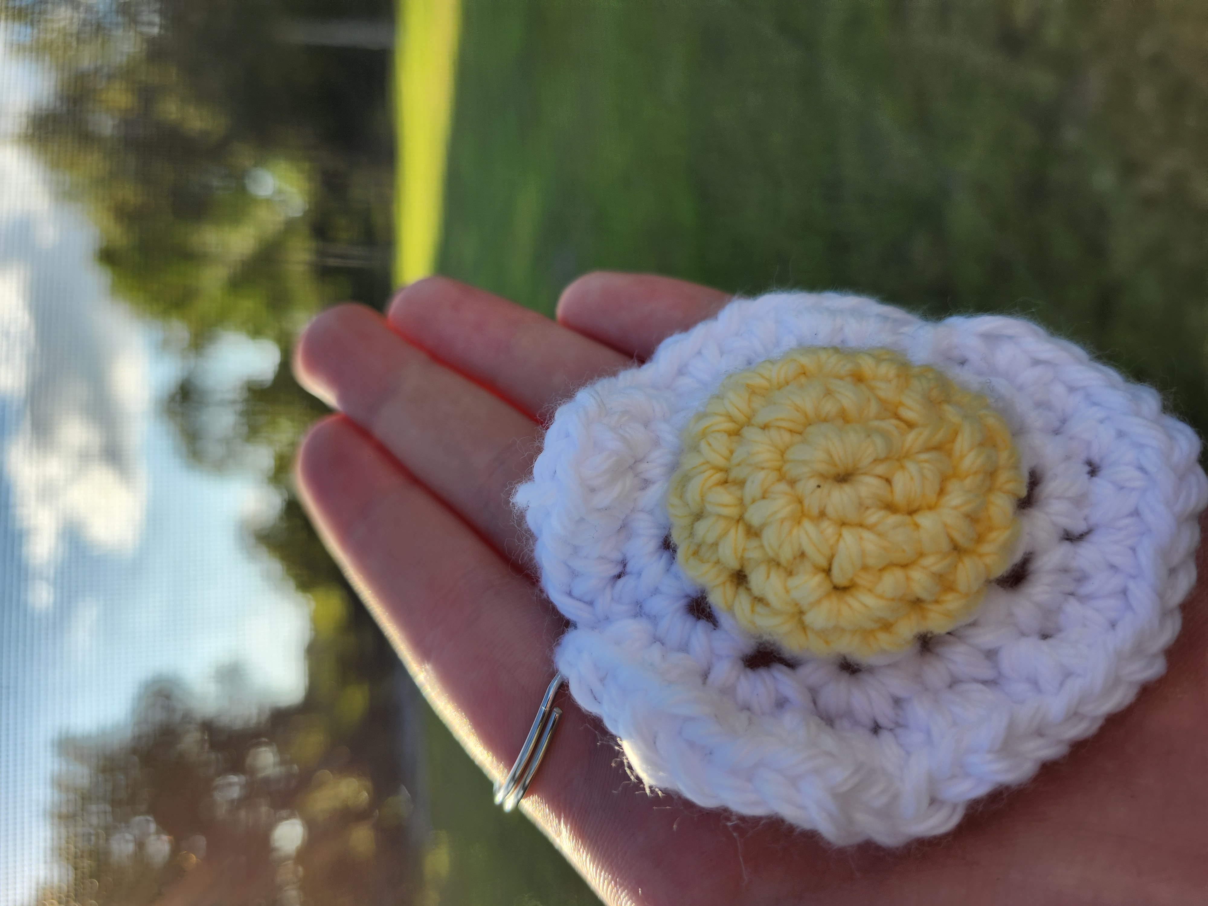 Fried Egg Pop-It Keychain